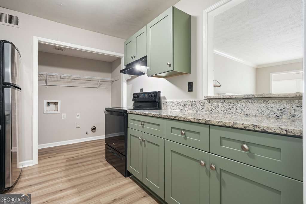 702 Augusta Drive Se Property Photo 19