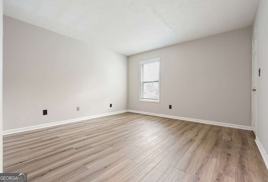 702 Augusta Drive Se Property Photo 23