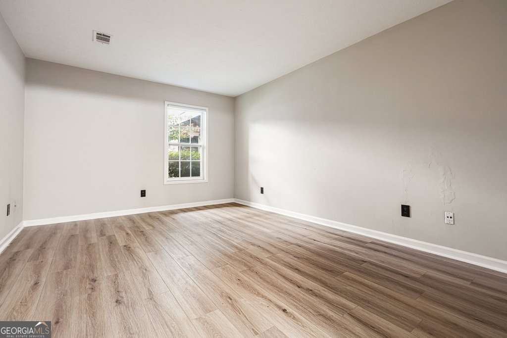 702 Augusta Drive Se Property Photo 28