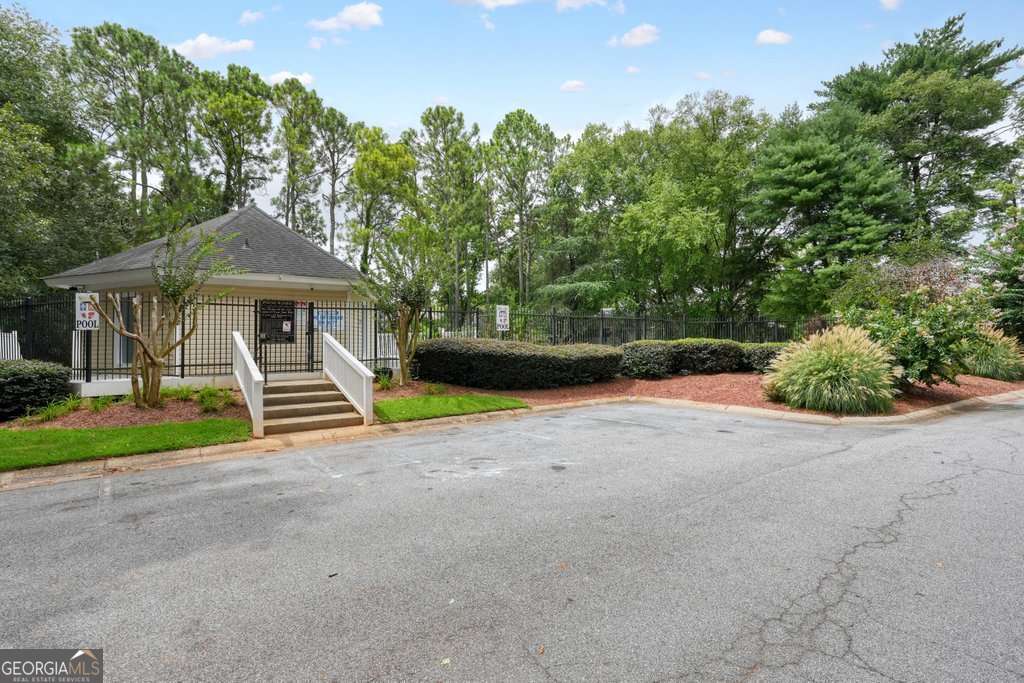 702 Augusta Drive Se Property Photo 34