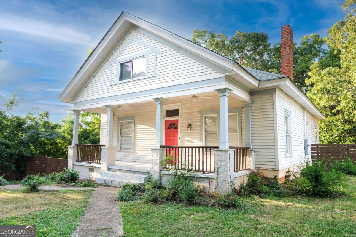 1905 John Calvin Avenue Property Photo 1