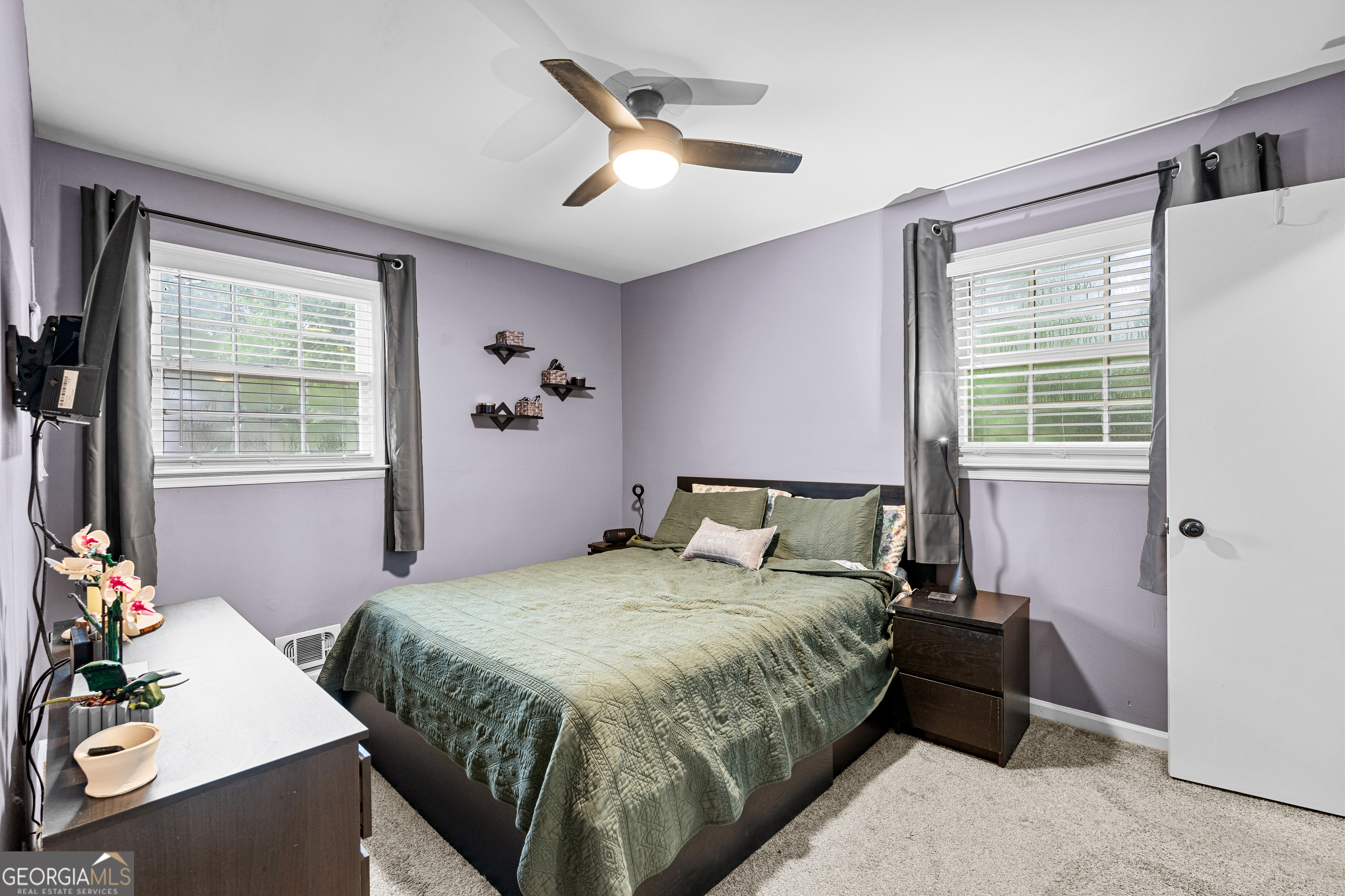 859 King Drive Se Property Photo 19
