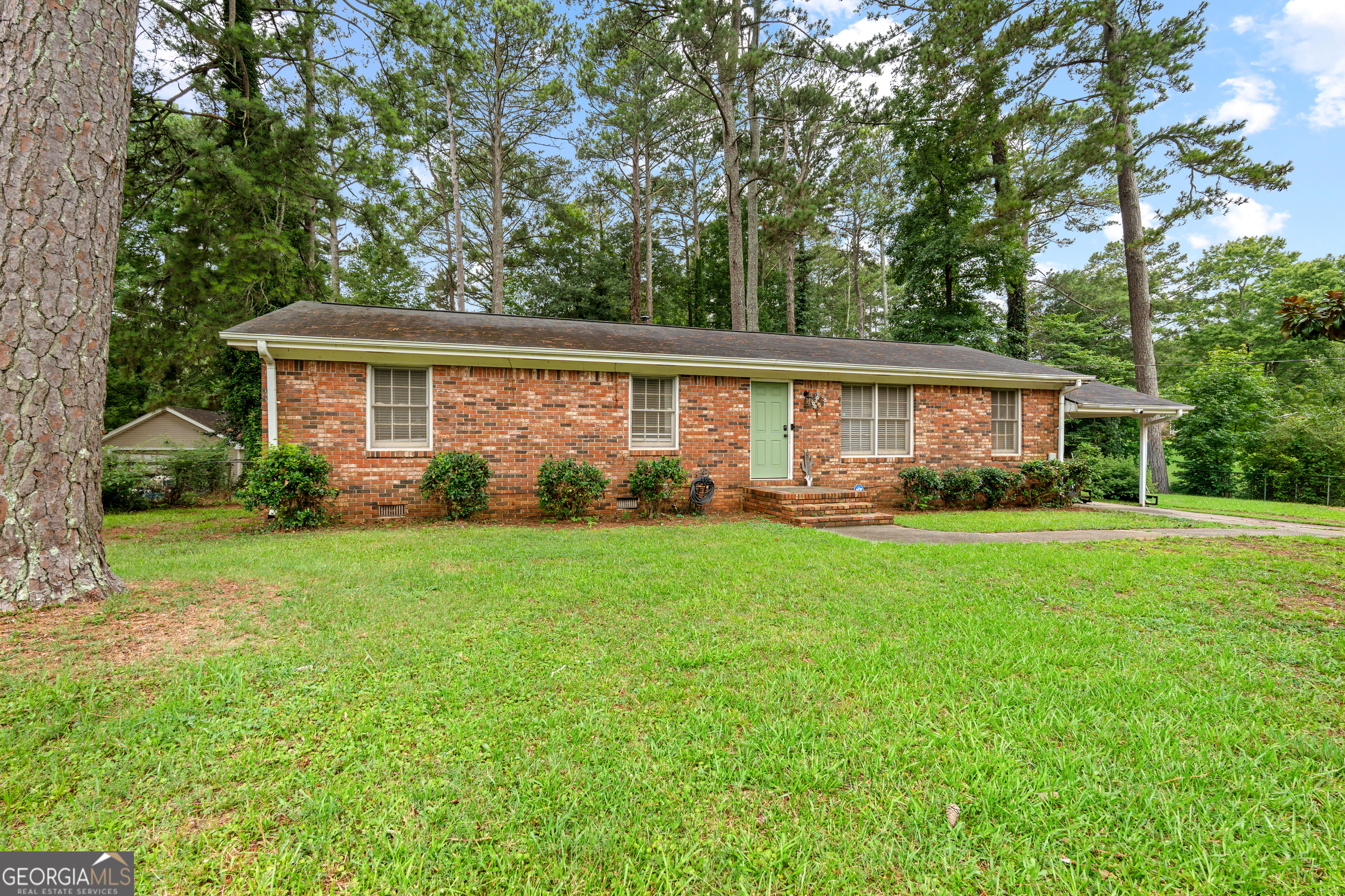 859 King Drive Se Property Photo 42