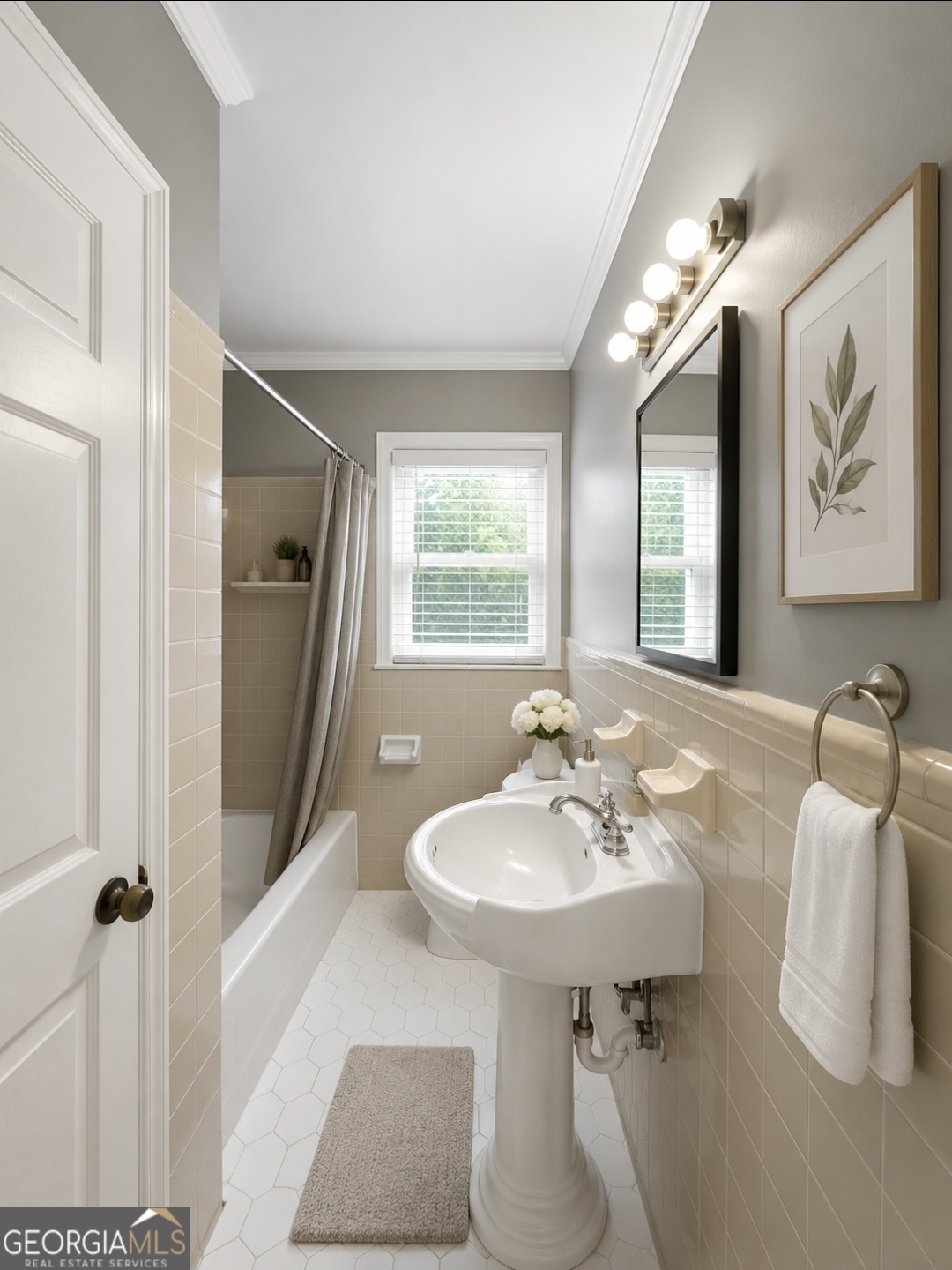 205 Lassiter Drive Property Photo 13