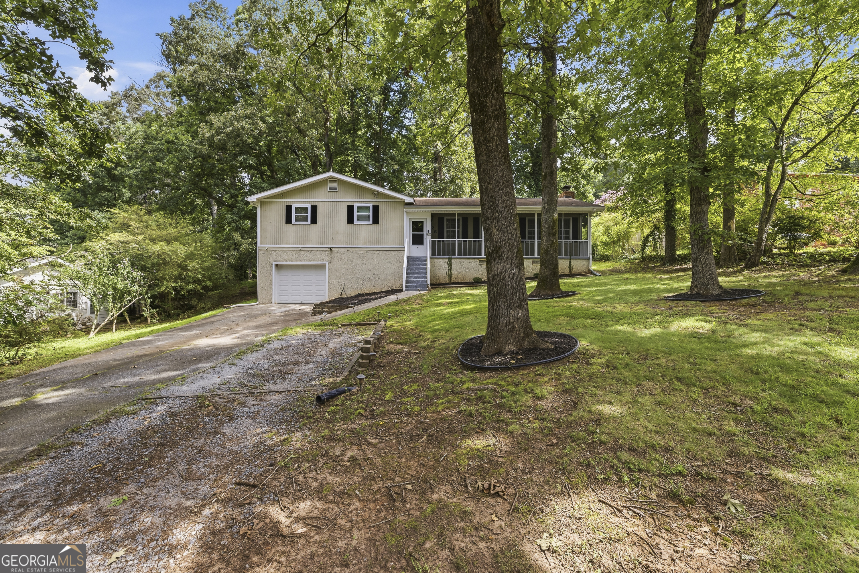 326 Princess Avenue Property Photo 7