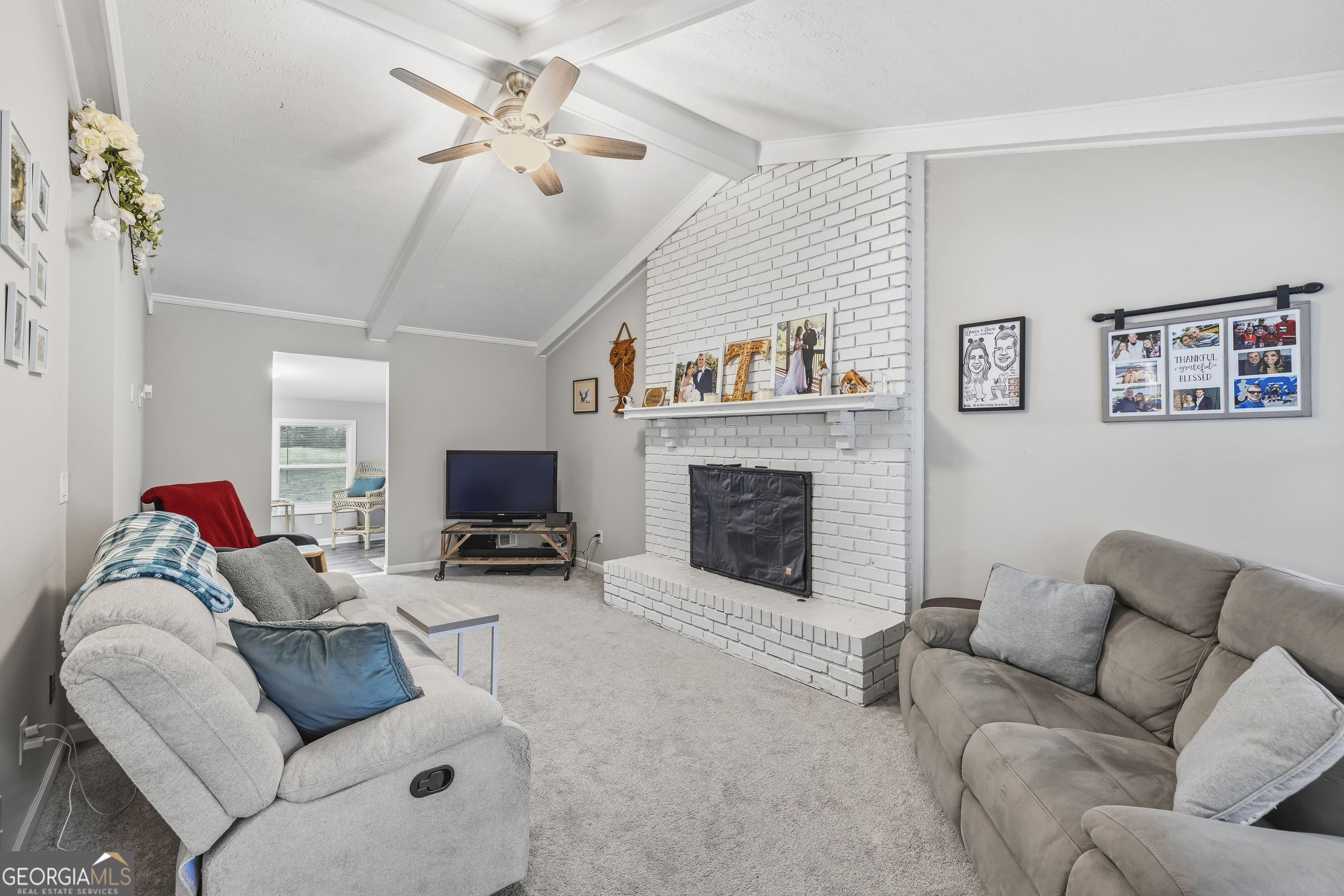 326 Princess Avenue Property Photo 18
