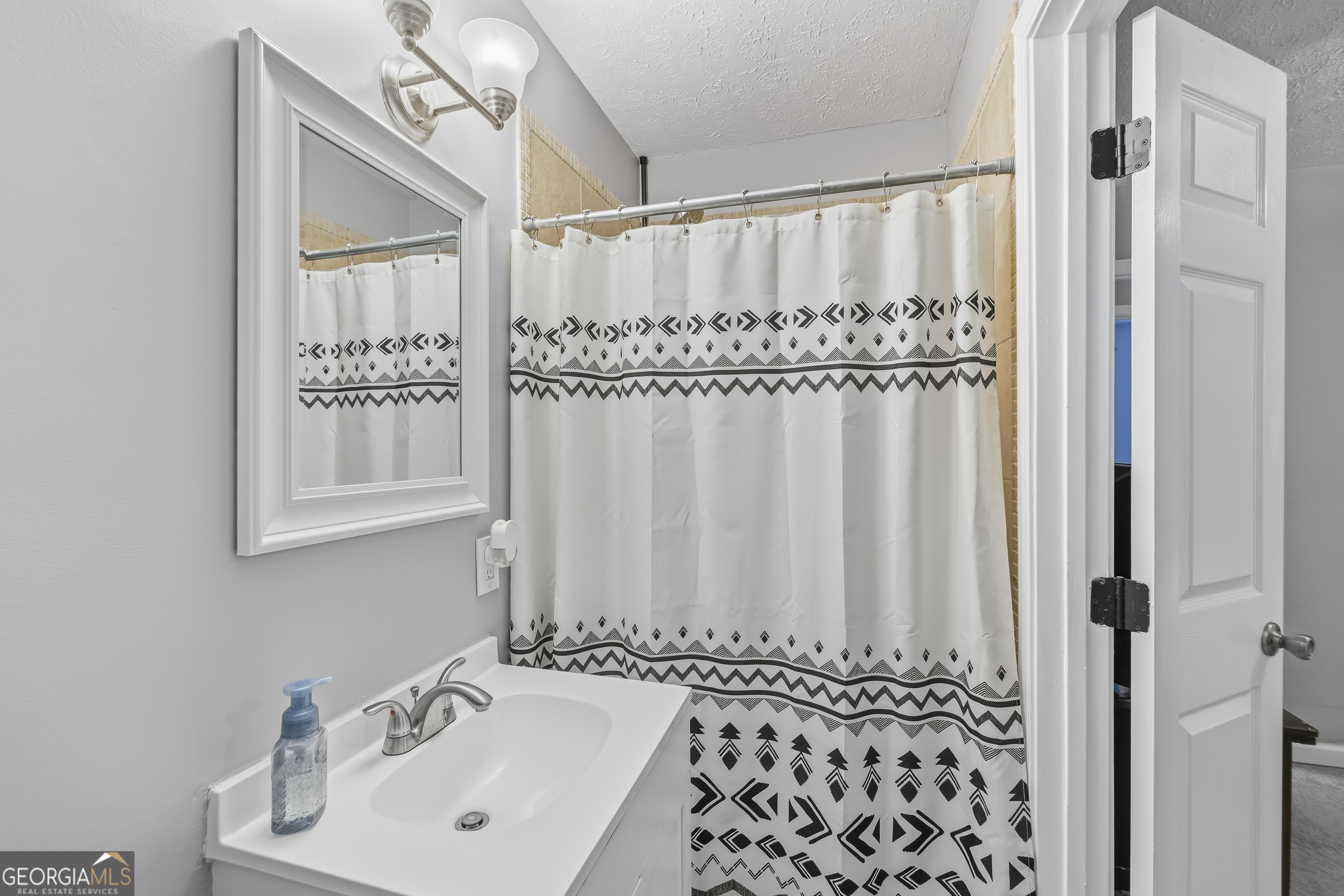 326 Princess Avenue Property Photo 35