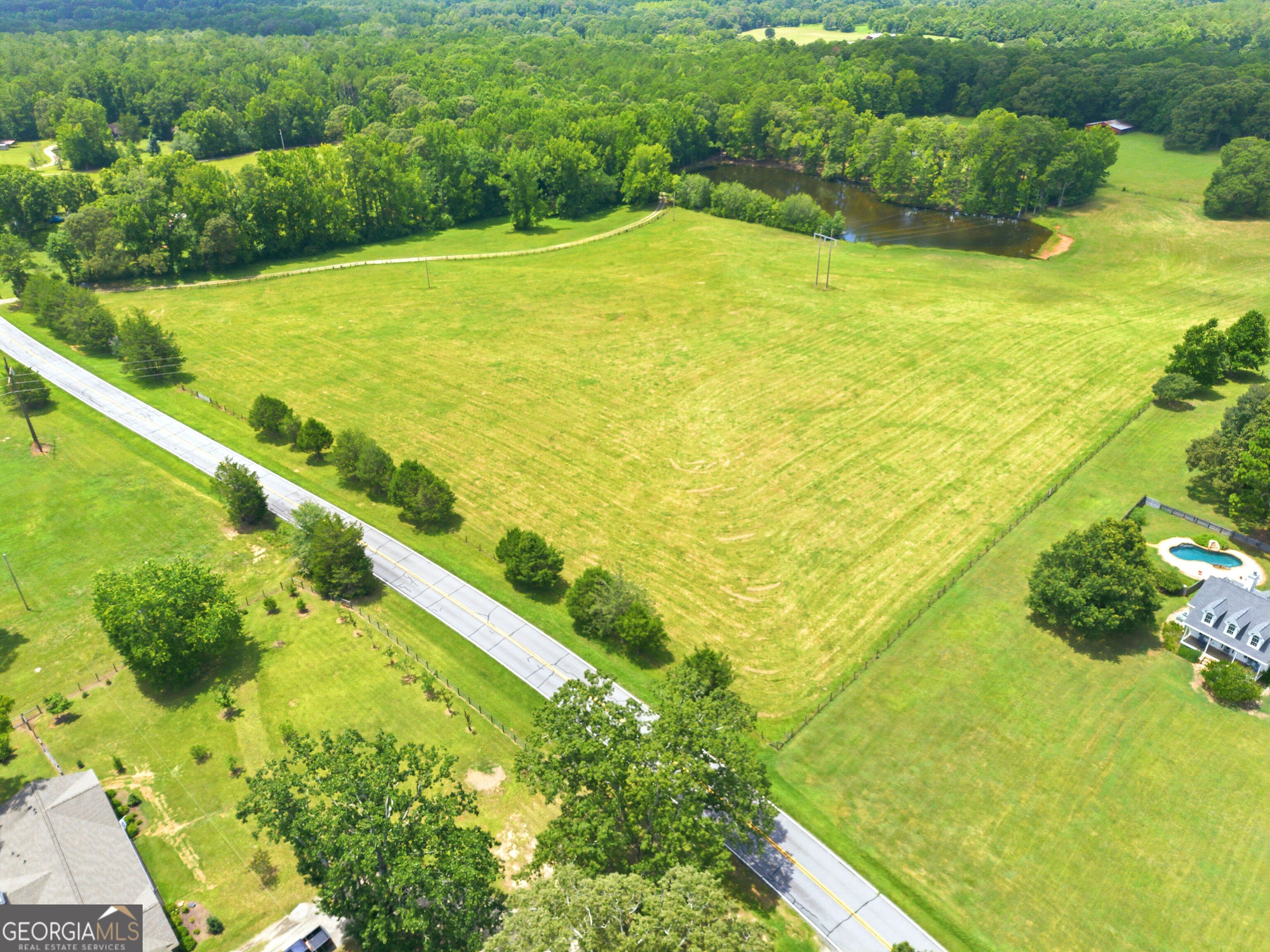607 Grant Road Property Photo 5