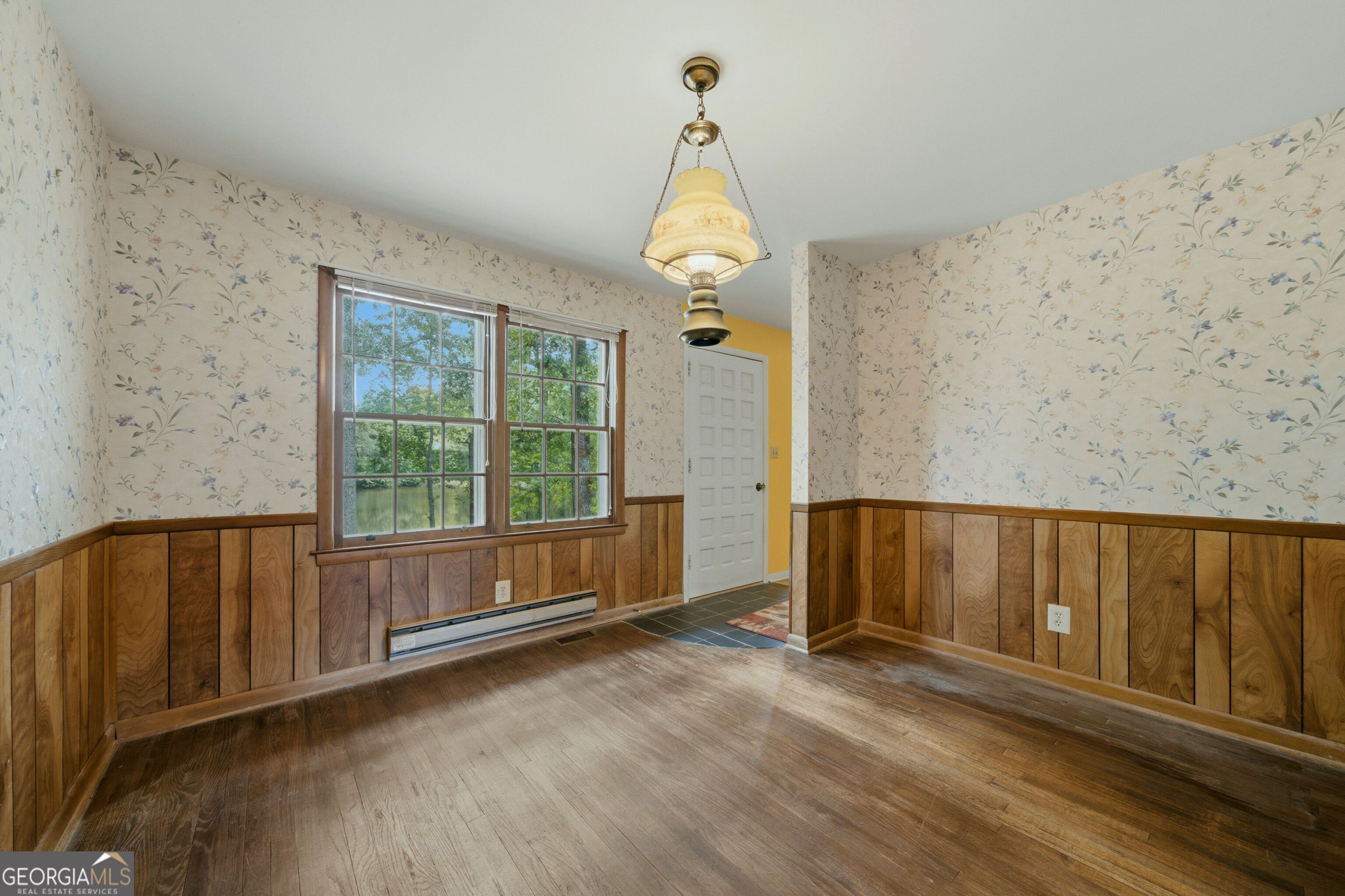 607 Grant Road Property Photo 28