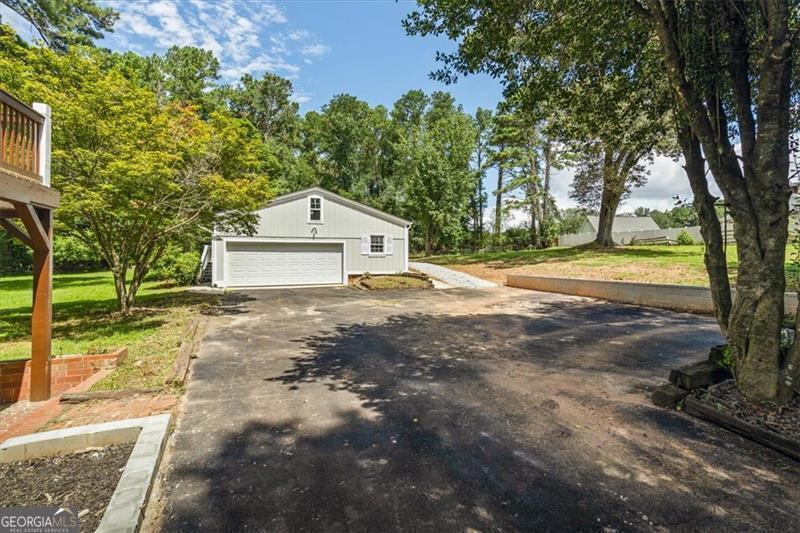 724 Cowan Road Se Property Photo 49