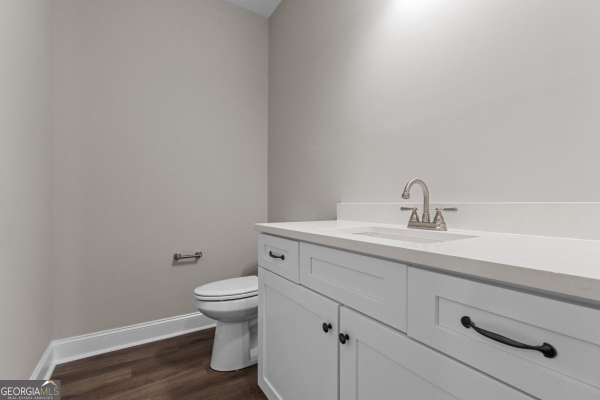 9 Honeysuckle Drive Property Photo 28