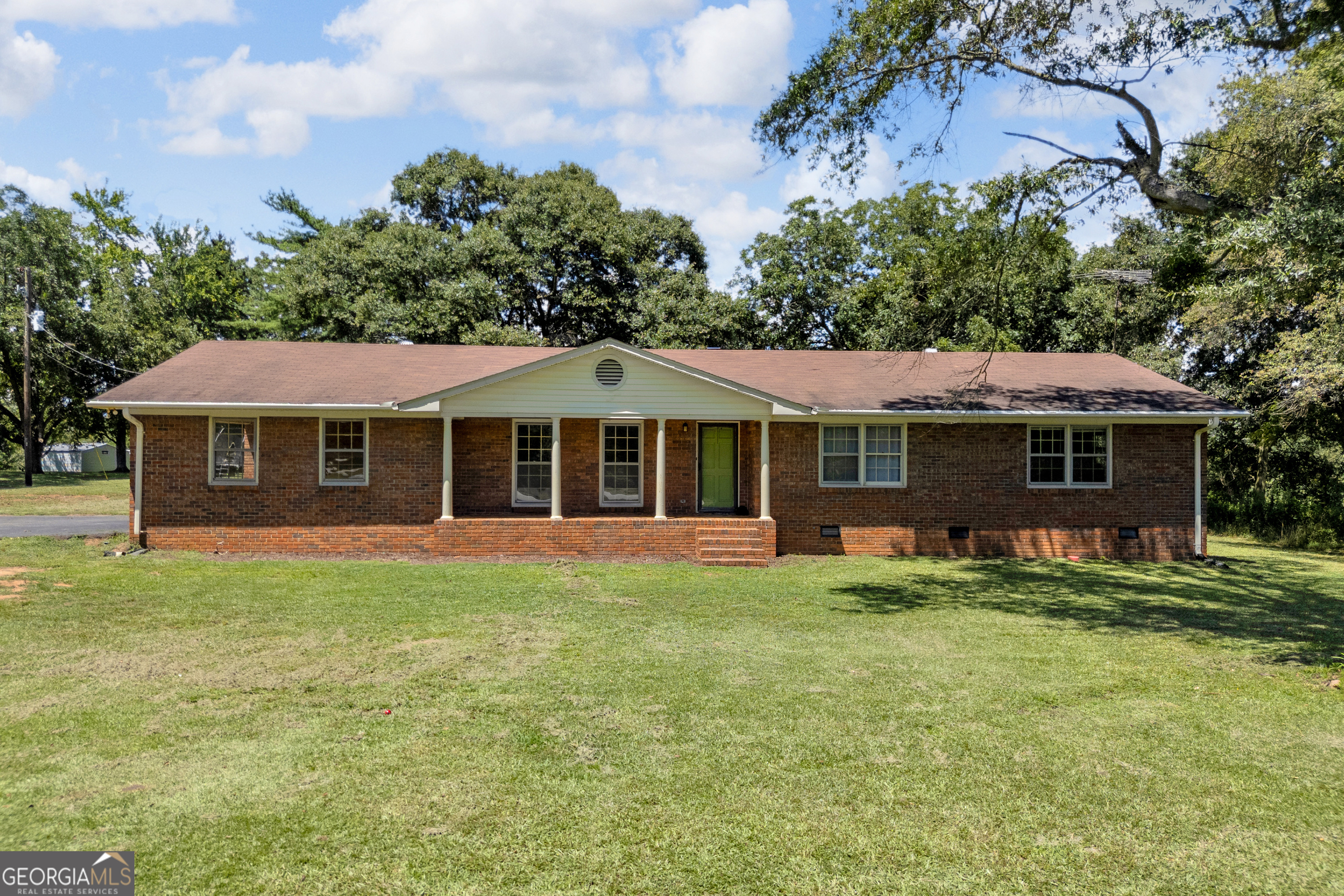 3894 Bowersville Highway Property Photo 1
