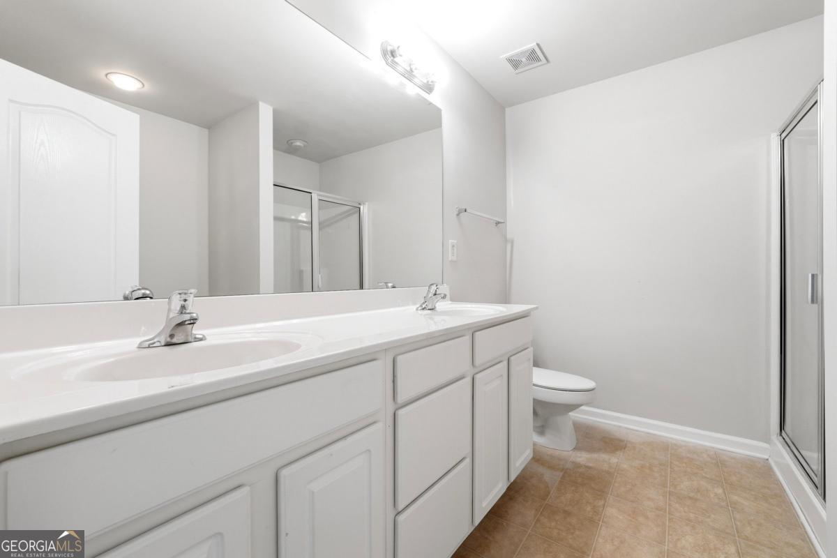 1006 Ivydale Circle Property Photo 15