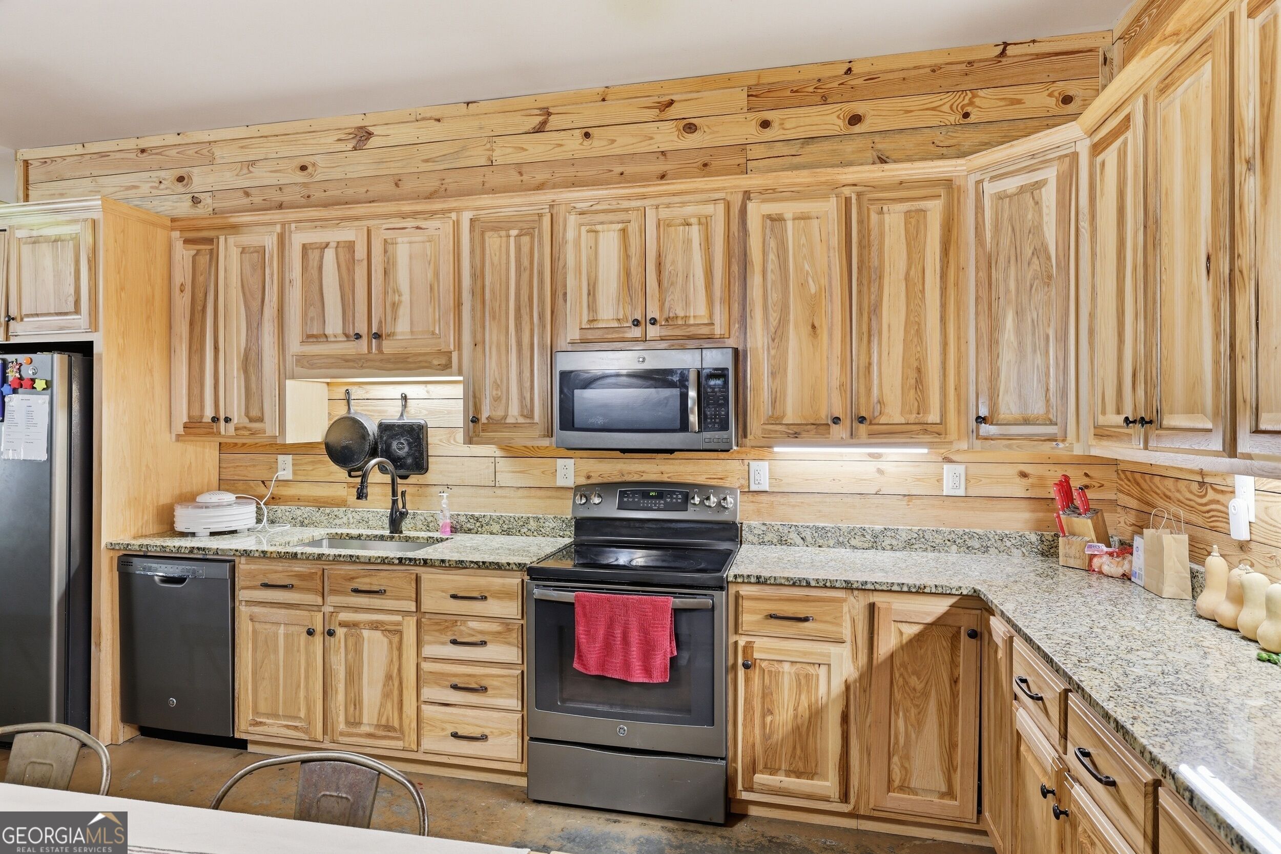 2170 Fork Creek Road Property Photo 11