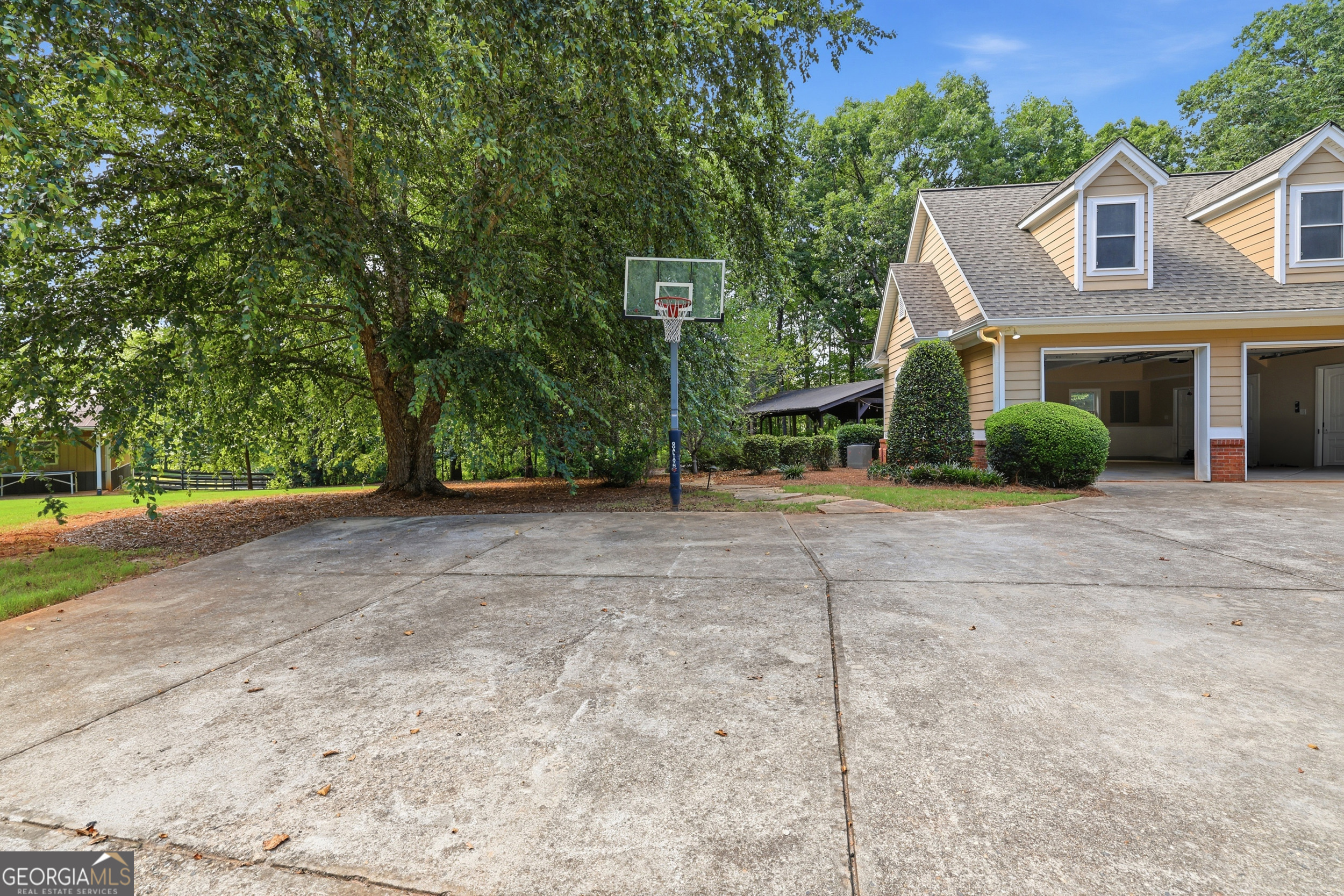 357 Birchwood Drive Property Photo 16