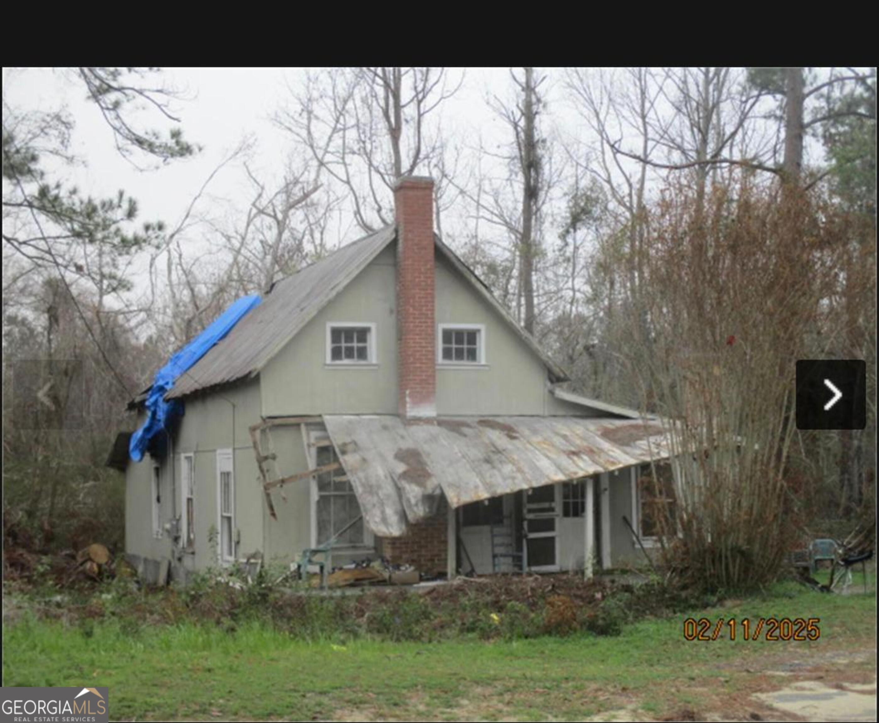 701 N Railroad Avenue Property Photo 1