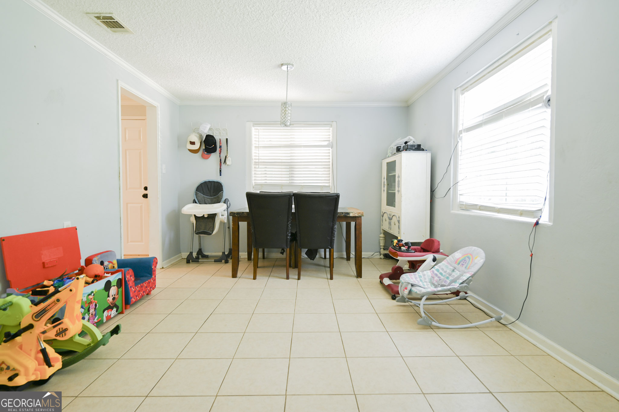 610 Poplar Street Property Photo 8