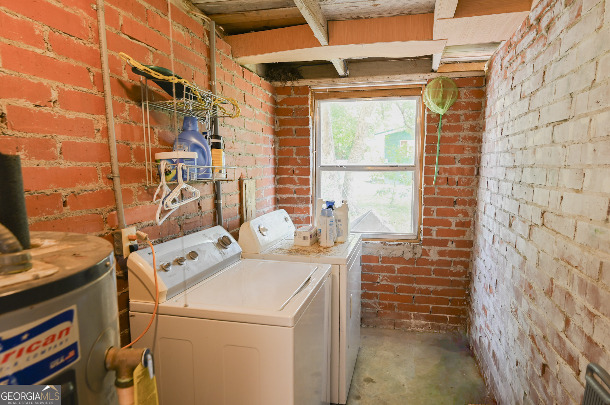 610 Poplar Street Property Photo 27