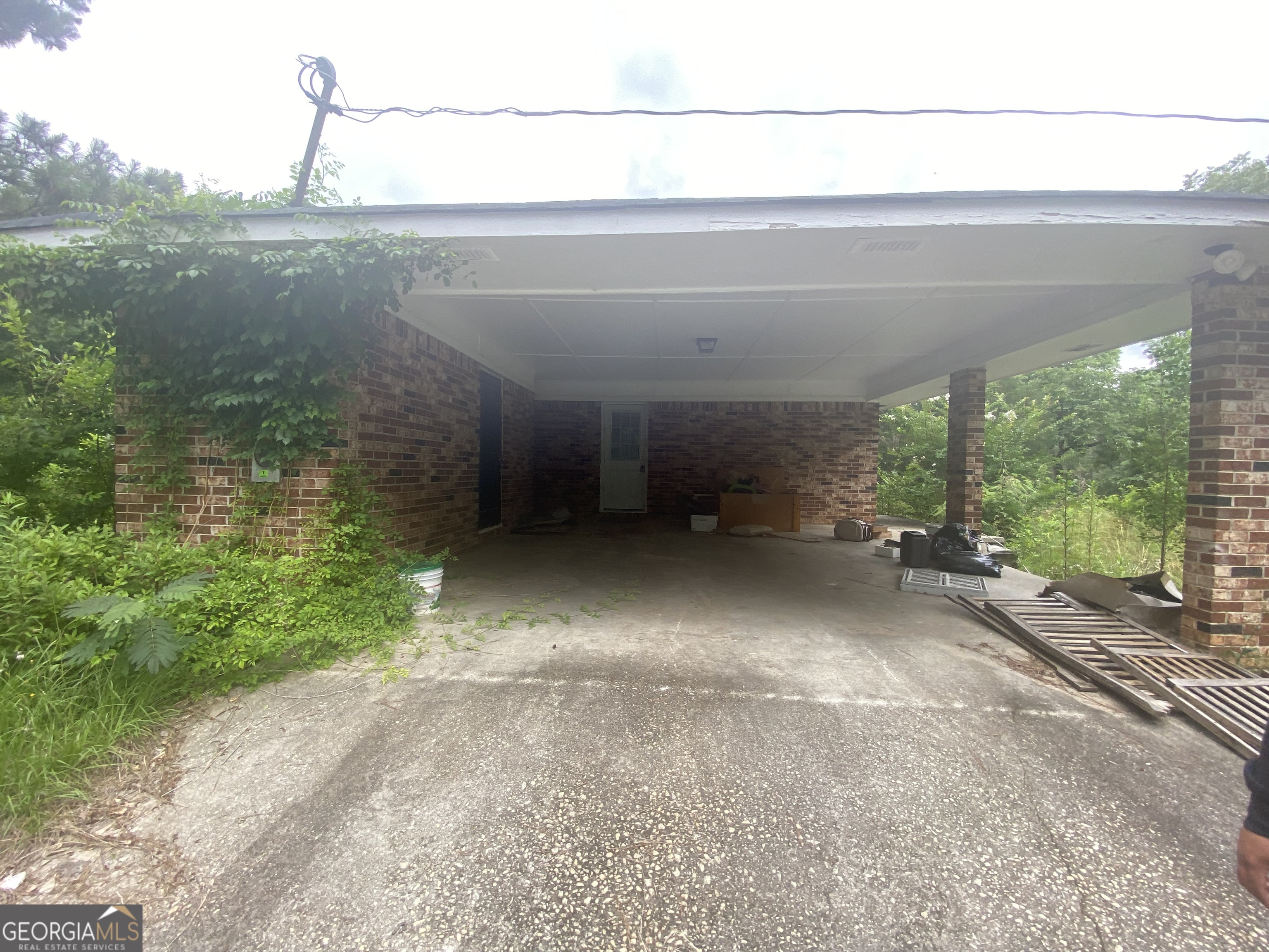 15923 Highway 36 Property Photo 1