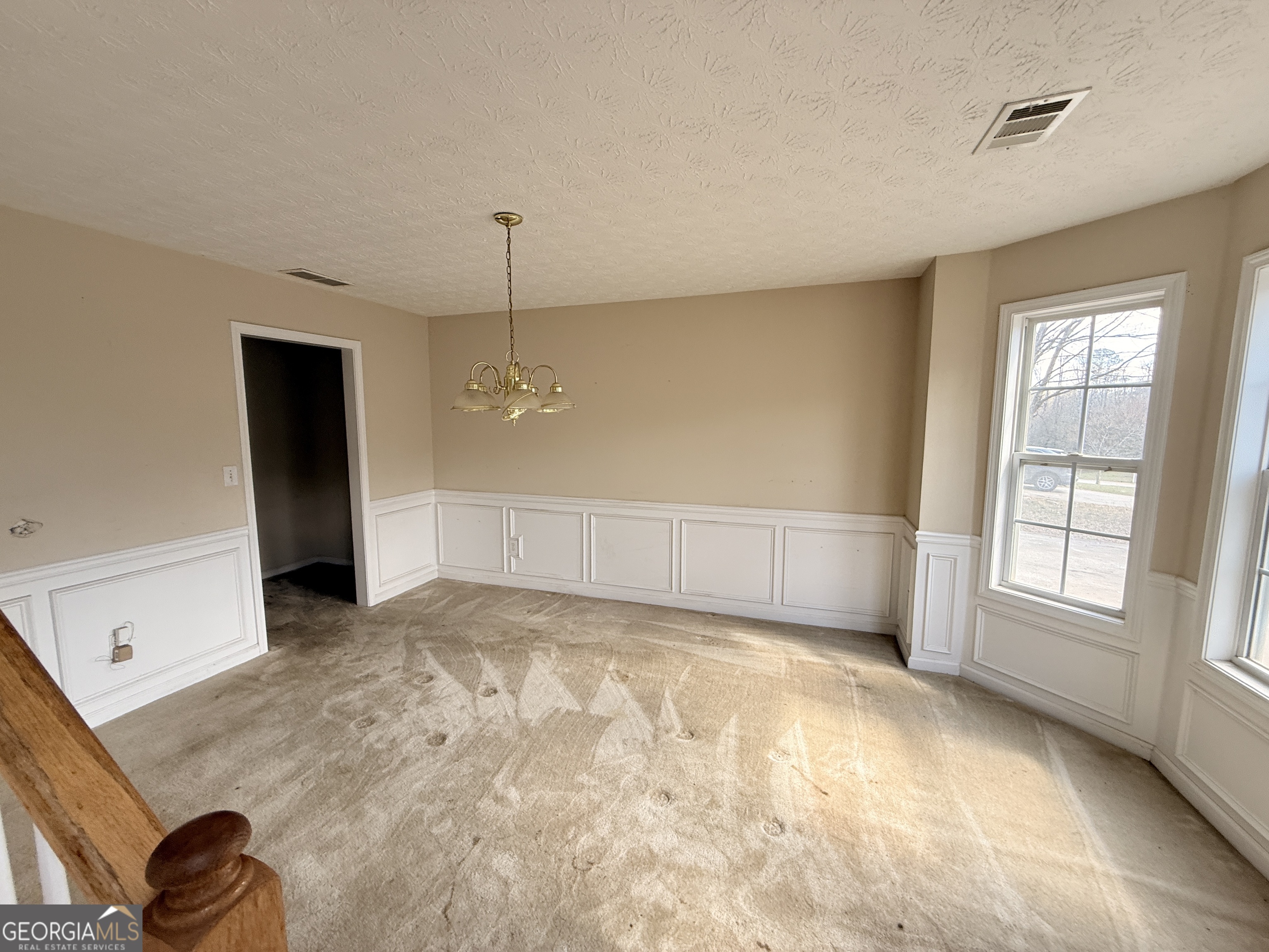 65 Montgomery Court Property Photo 4