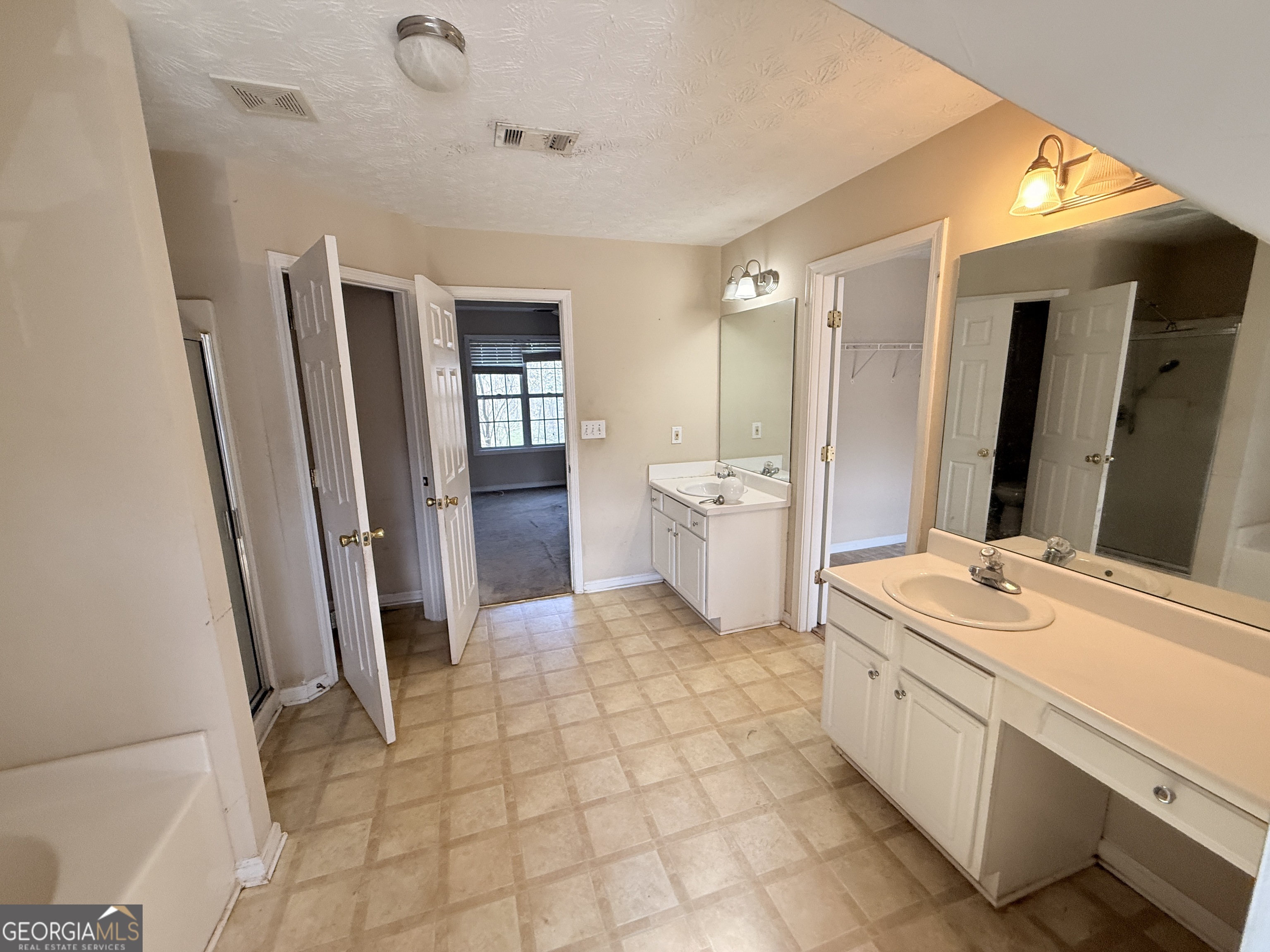 65 Montgomery Court Property Photo 14