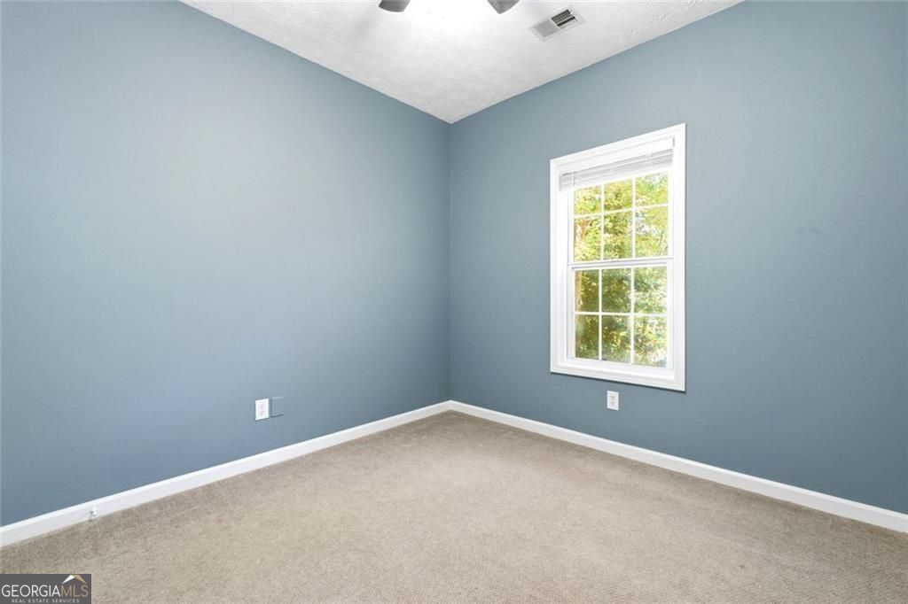 5823 N Cove Road Property Photo 27
