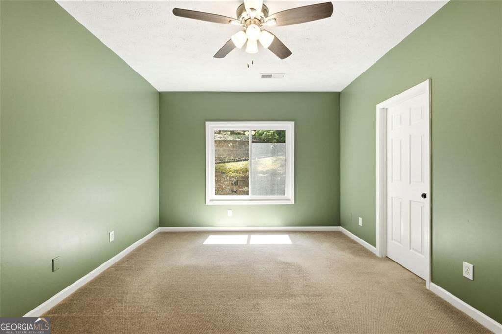 5823 N Cove Road Property Photo 29