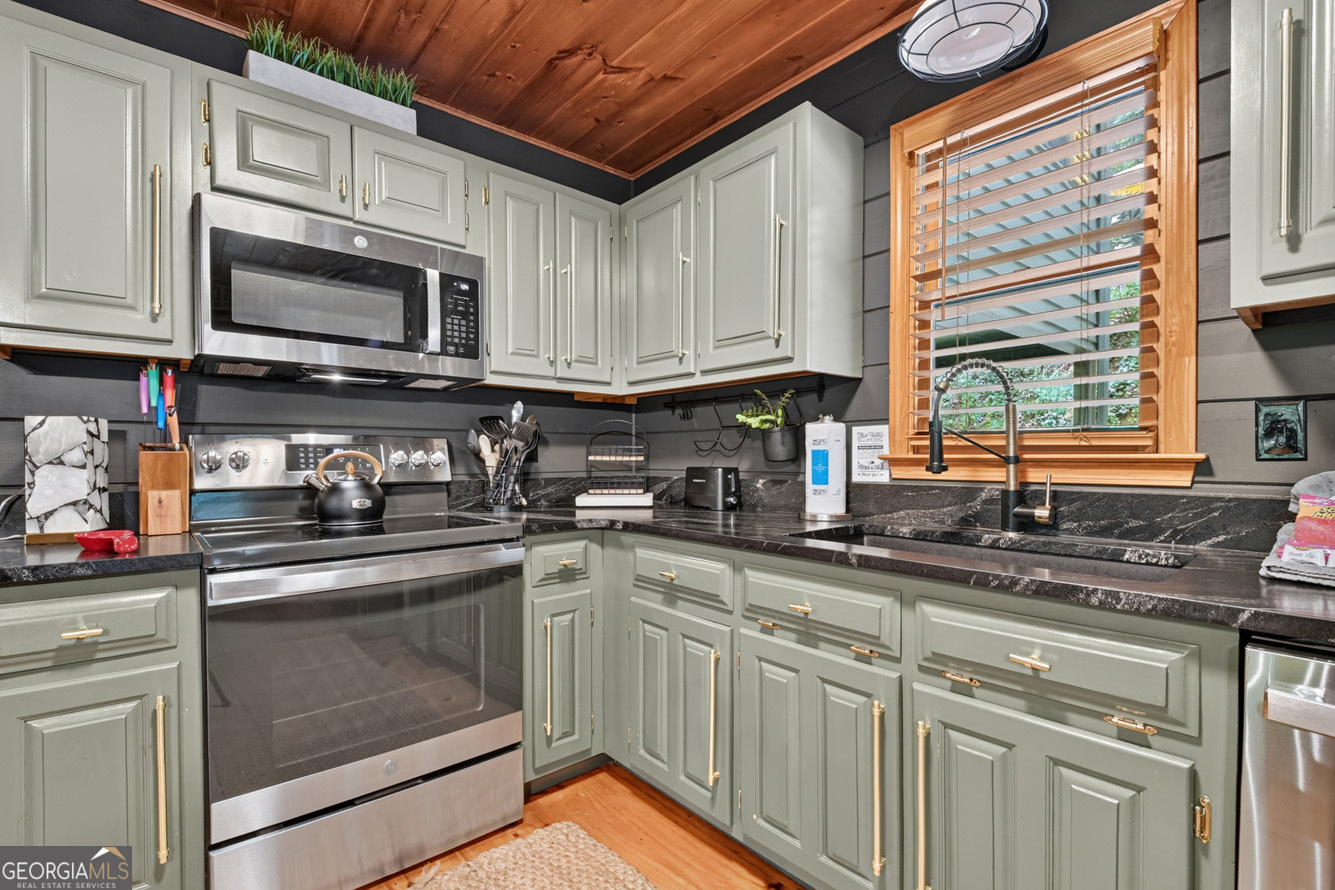 279 S Riverview Lane Property Photo 12