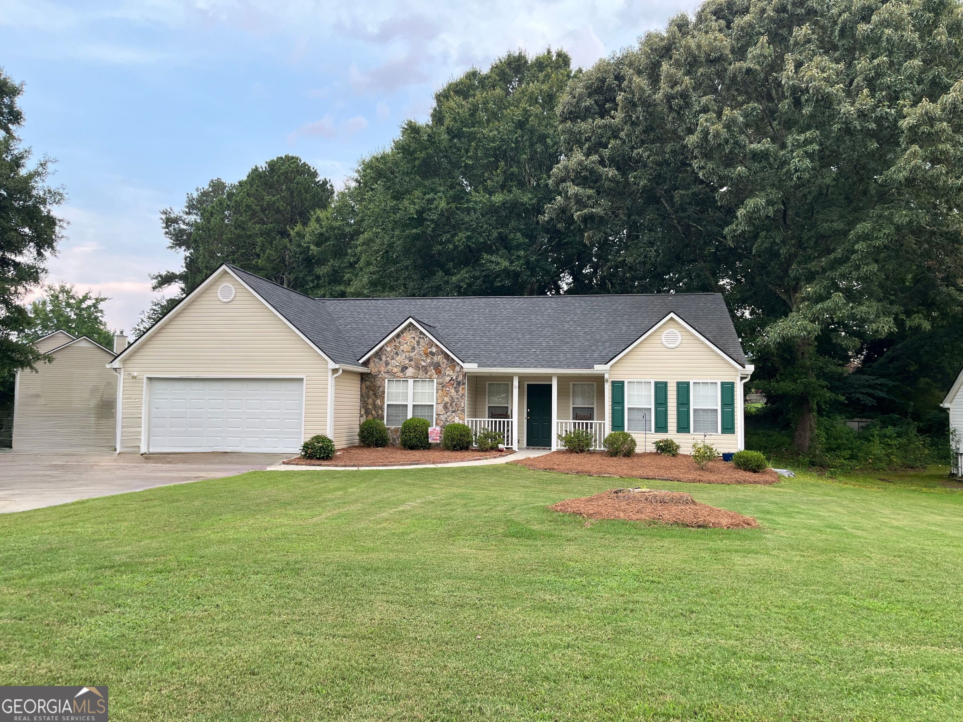 940 Willow Springs Court Property Photo 1