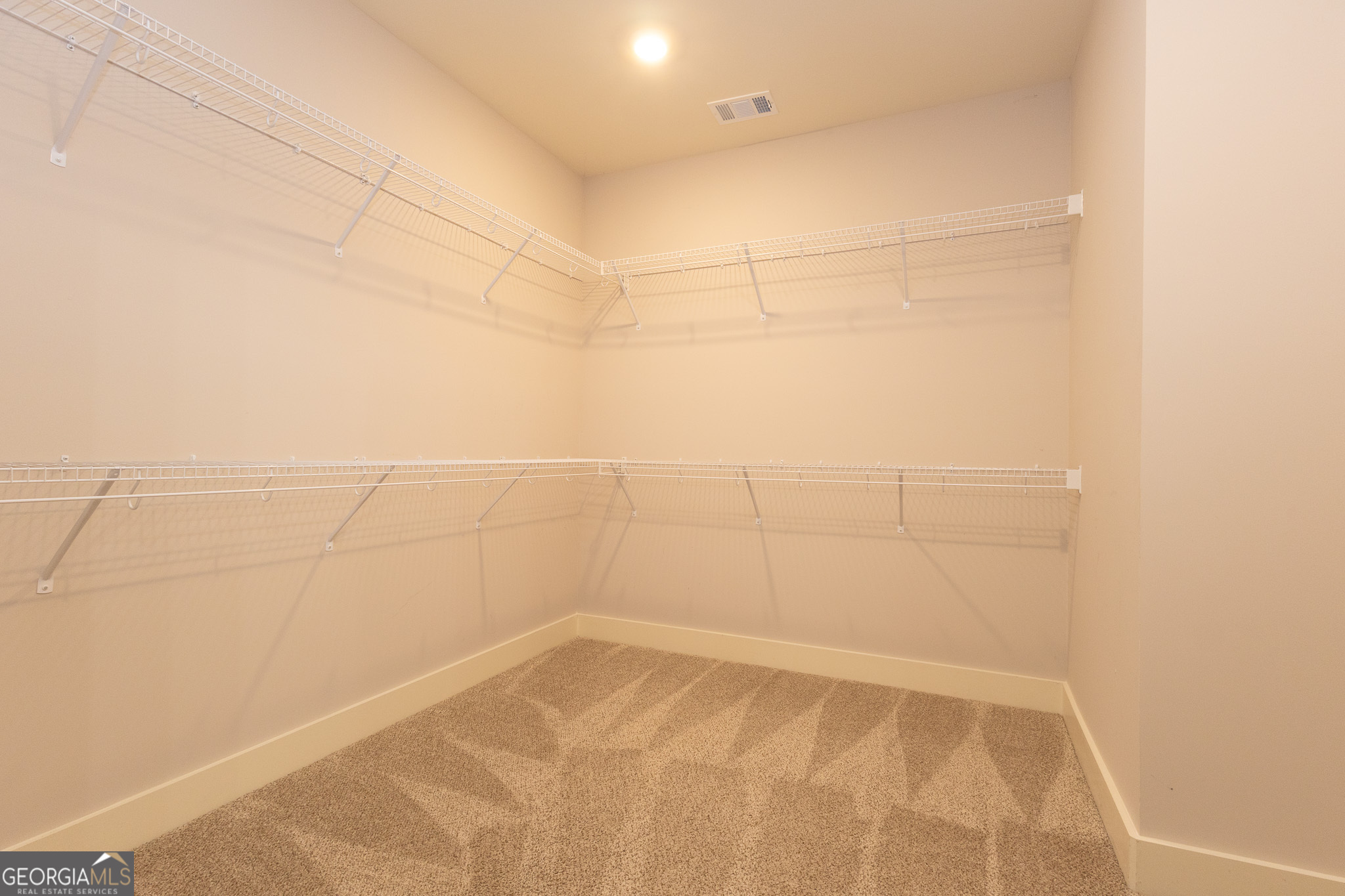 411 Stonegate Trail Property Photo 31