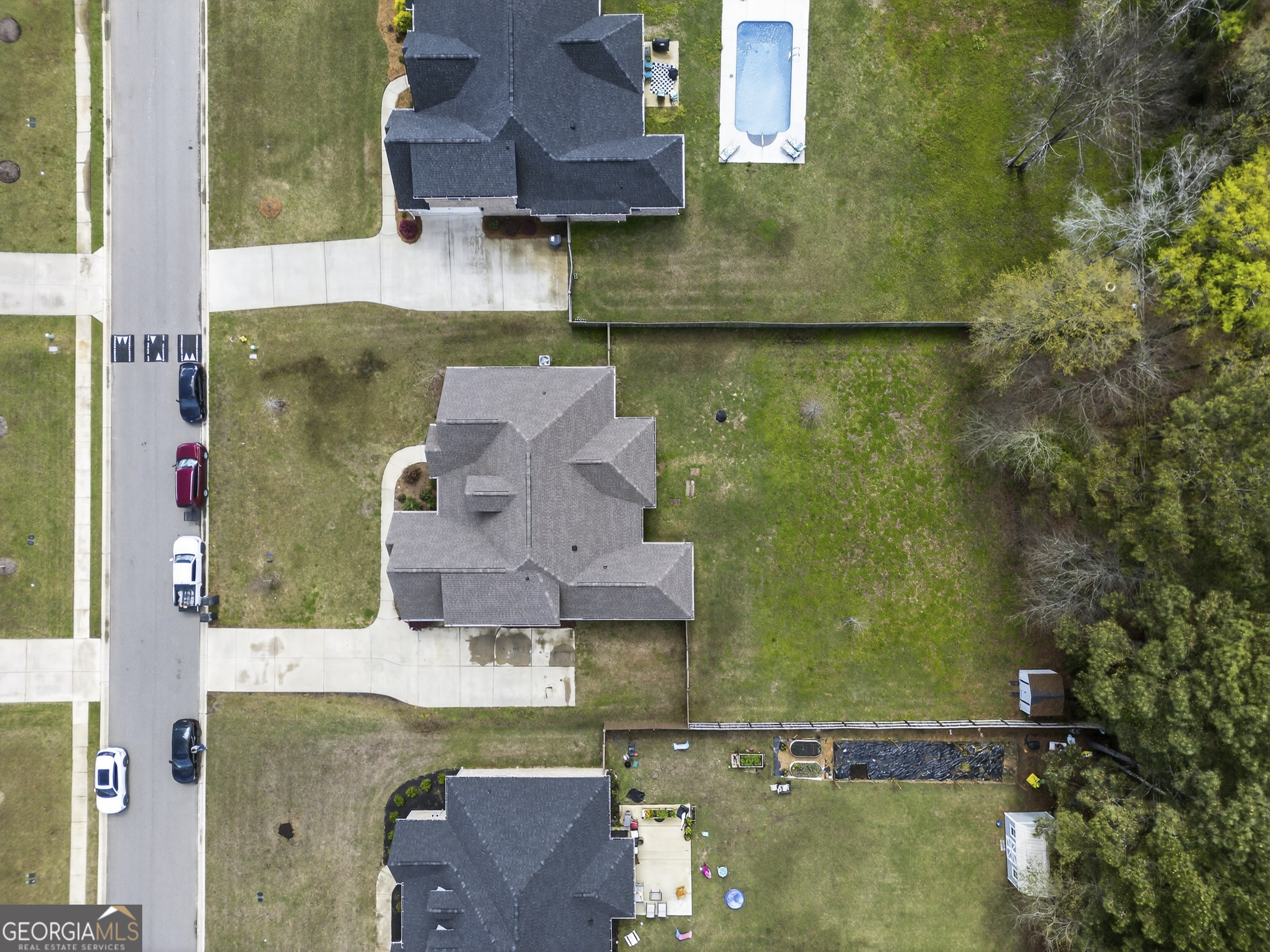 411 Stonegate Trail Property Photo 45