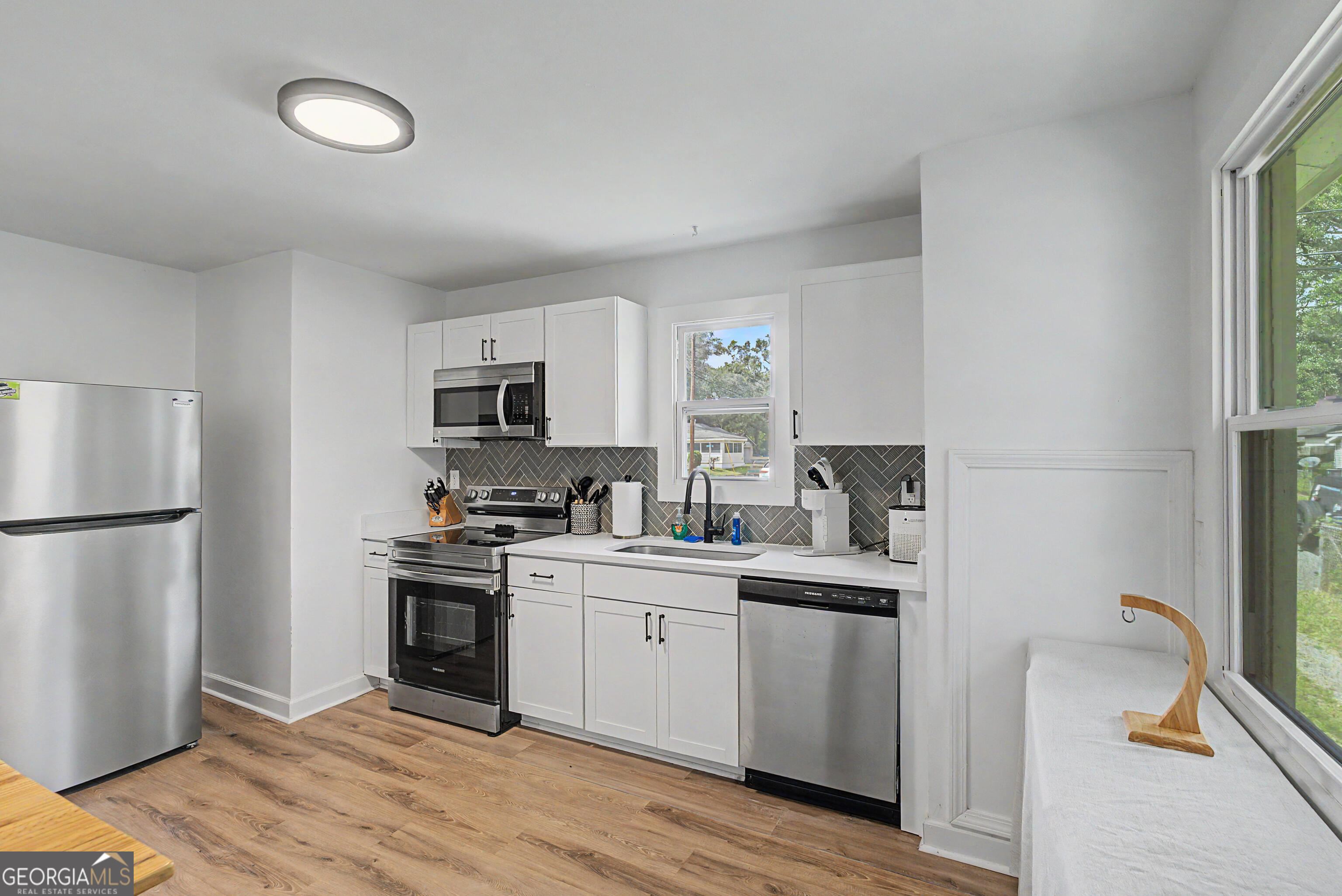 1301 E 68th Street Property Photo 20
