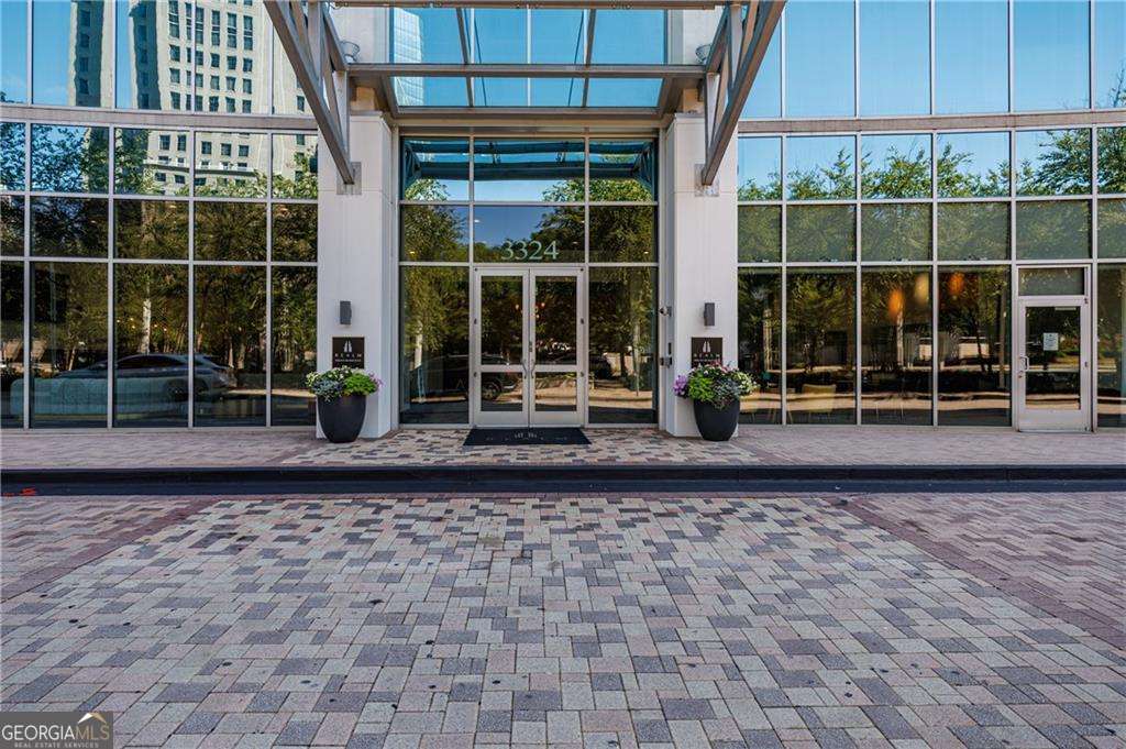 3324 Peachtree Road Ne # 1101 Property Photo 2