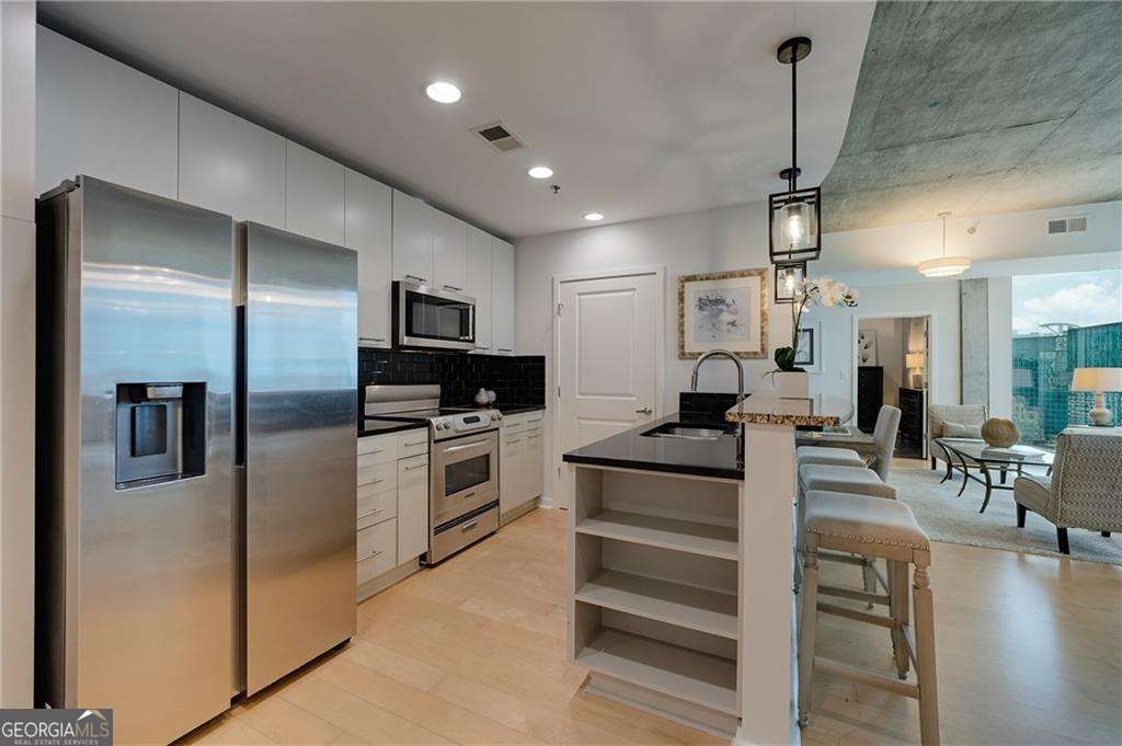 3324 Peachtree Road Ne # 1101 Property Photo 5