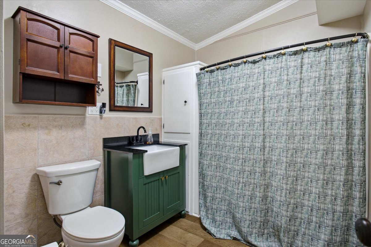 21 River Road Property Photo 19