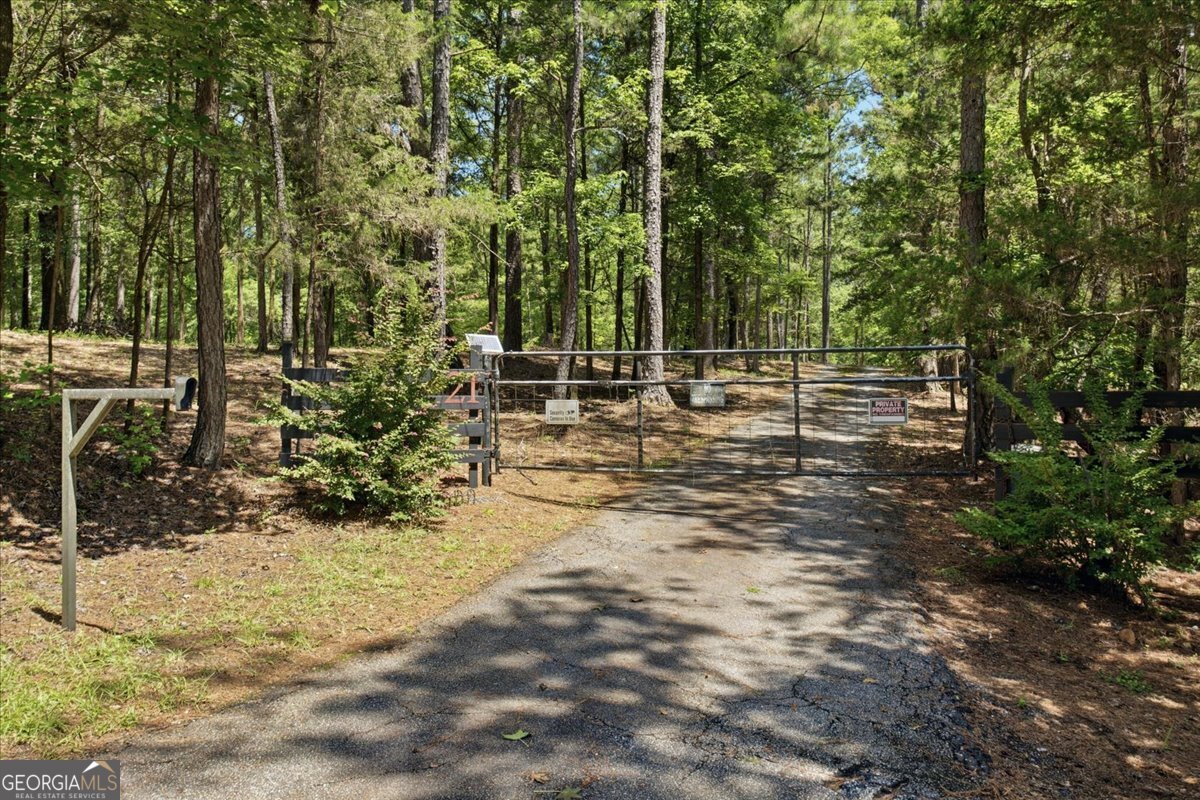 21 River Road Property Photo 29