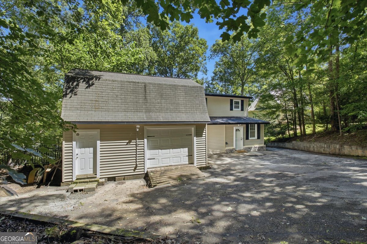 21 River Road Property Photo 32