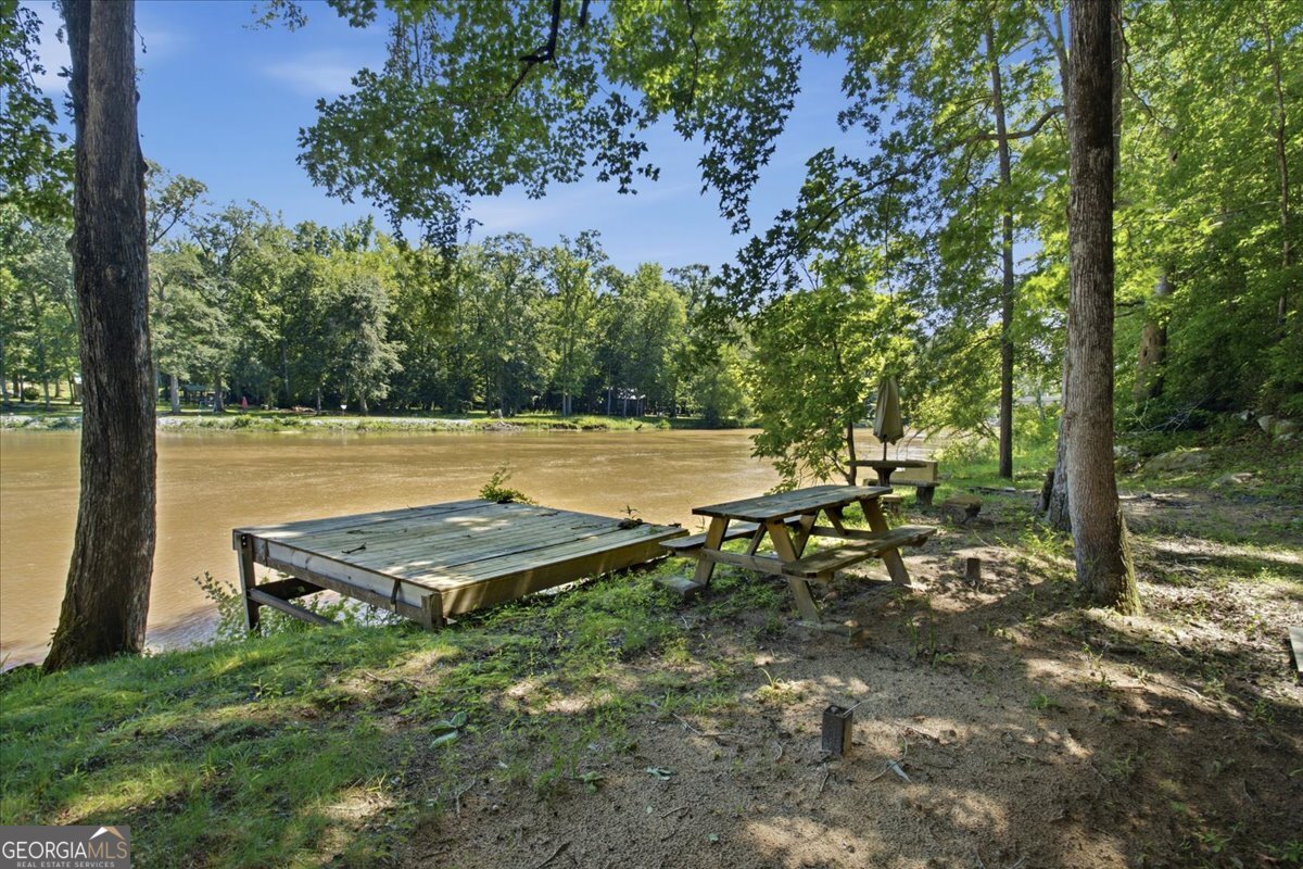 21 River Road Property Photo 45