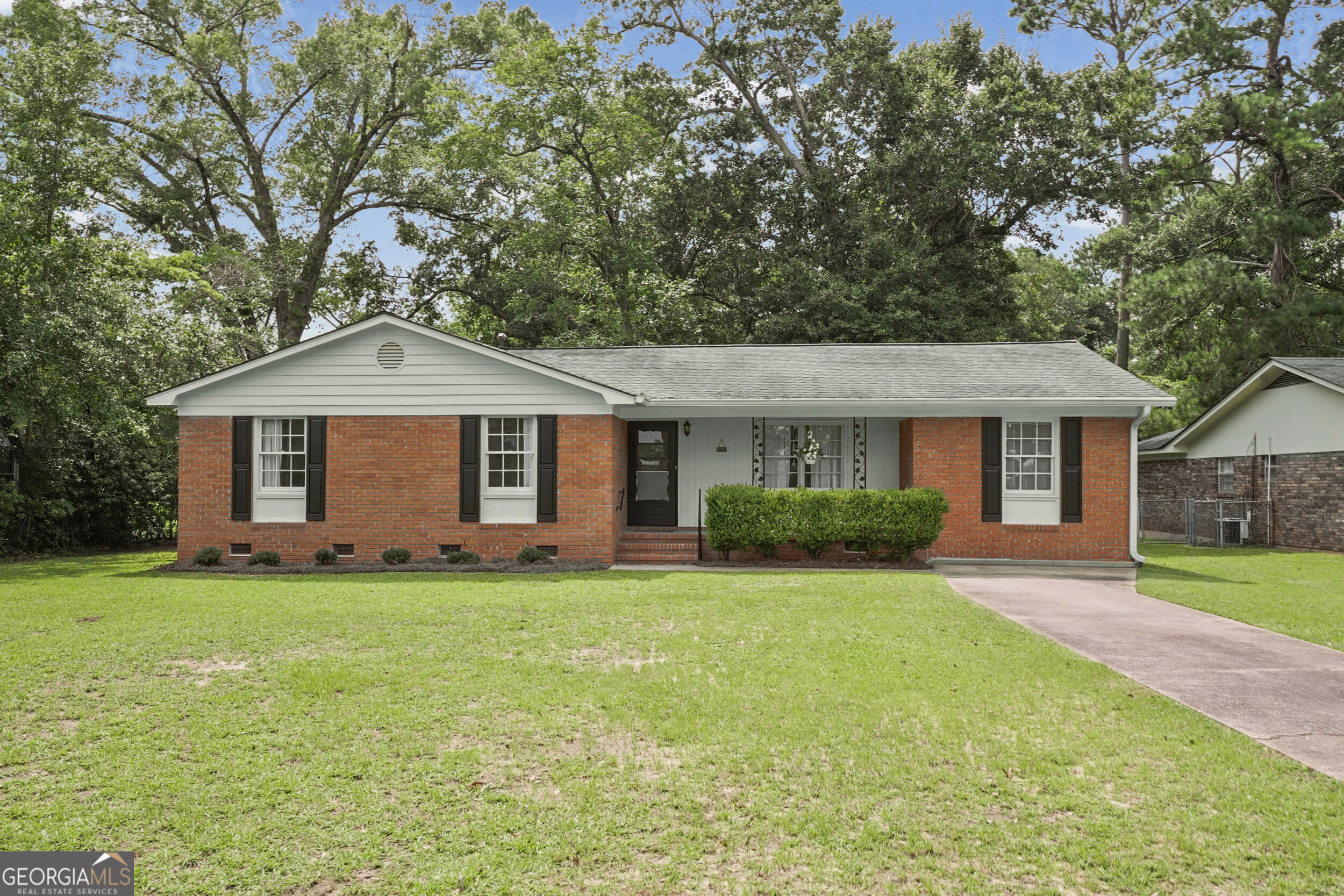 2717 Elton Street Property Photo 1
