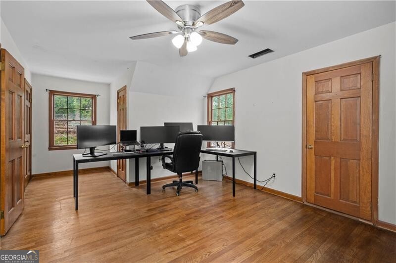 61 Sherwood Lane Se Property Photo 27