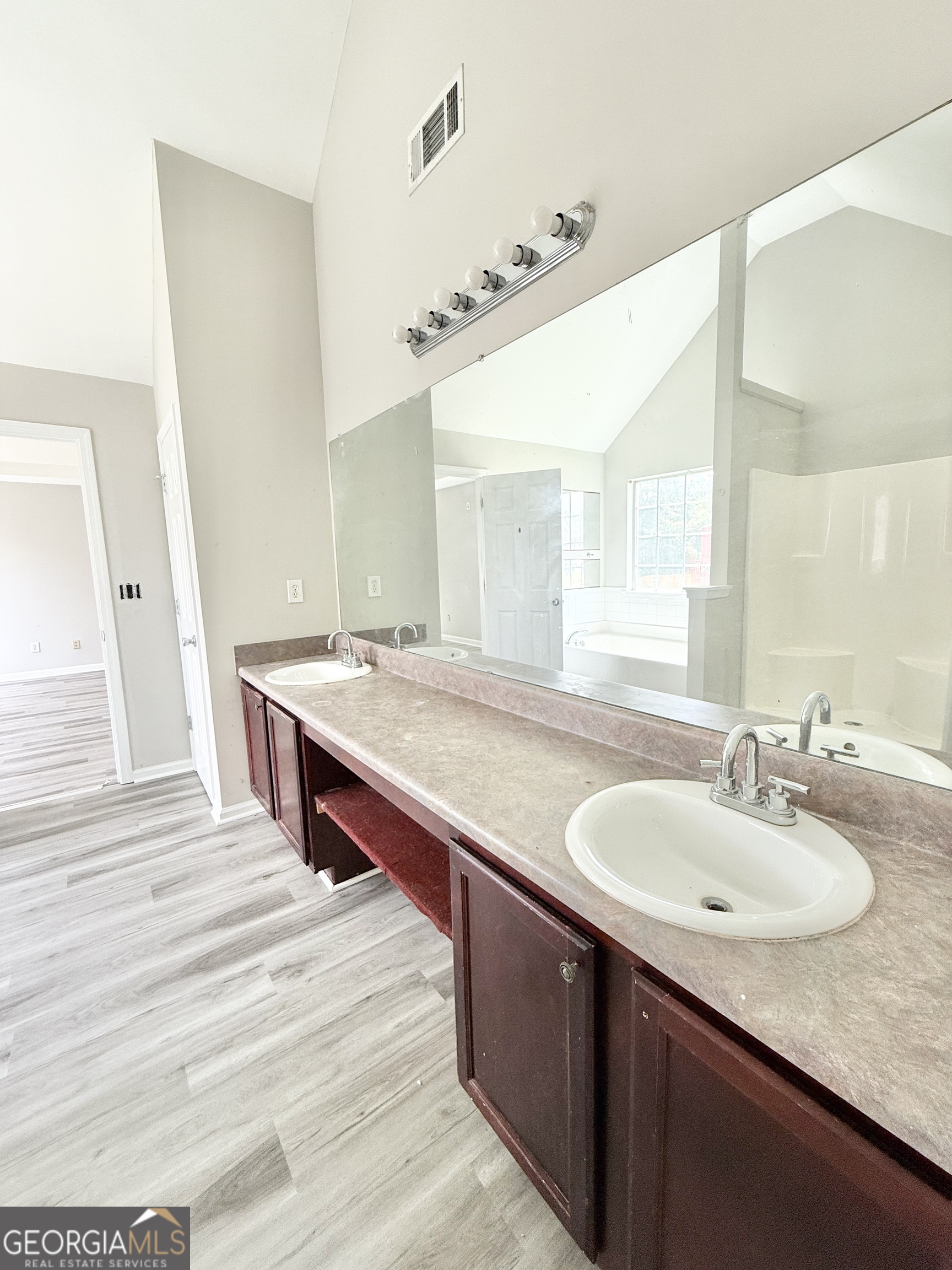 1705 Tuftstown Court Property Photo 22