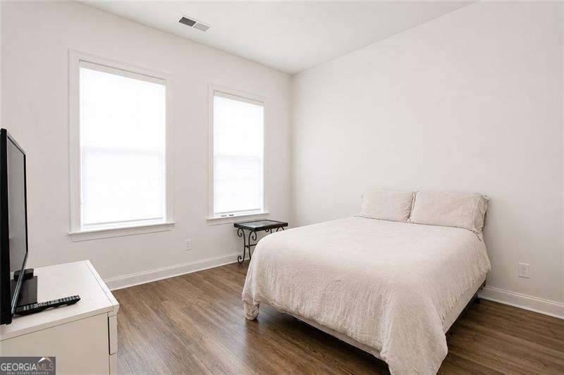 116 Ivey Way Property Photo 33