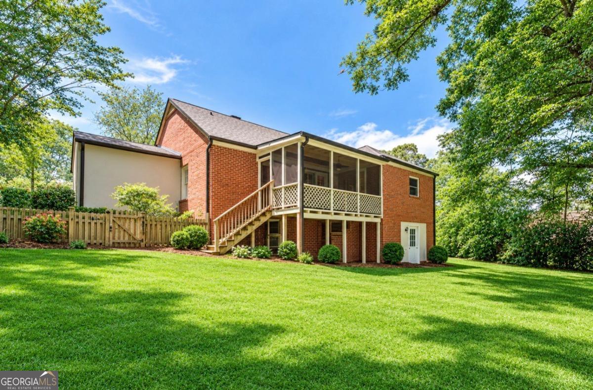 17 Northside Drive Property Photo 49