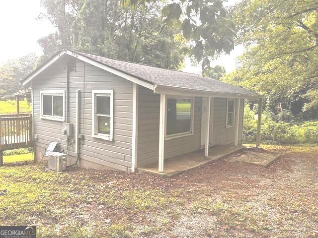 2728 Camp Road Property Photo 1