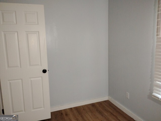 2728 Camp Road Property Photo 8