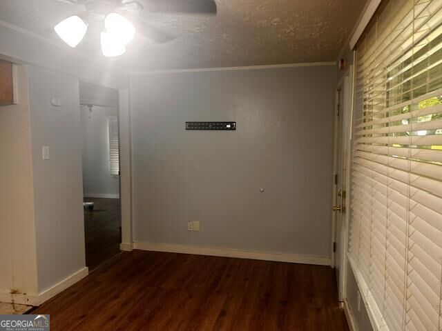 2728 Camp Road Property Photo 11