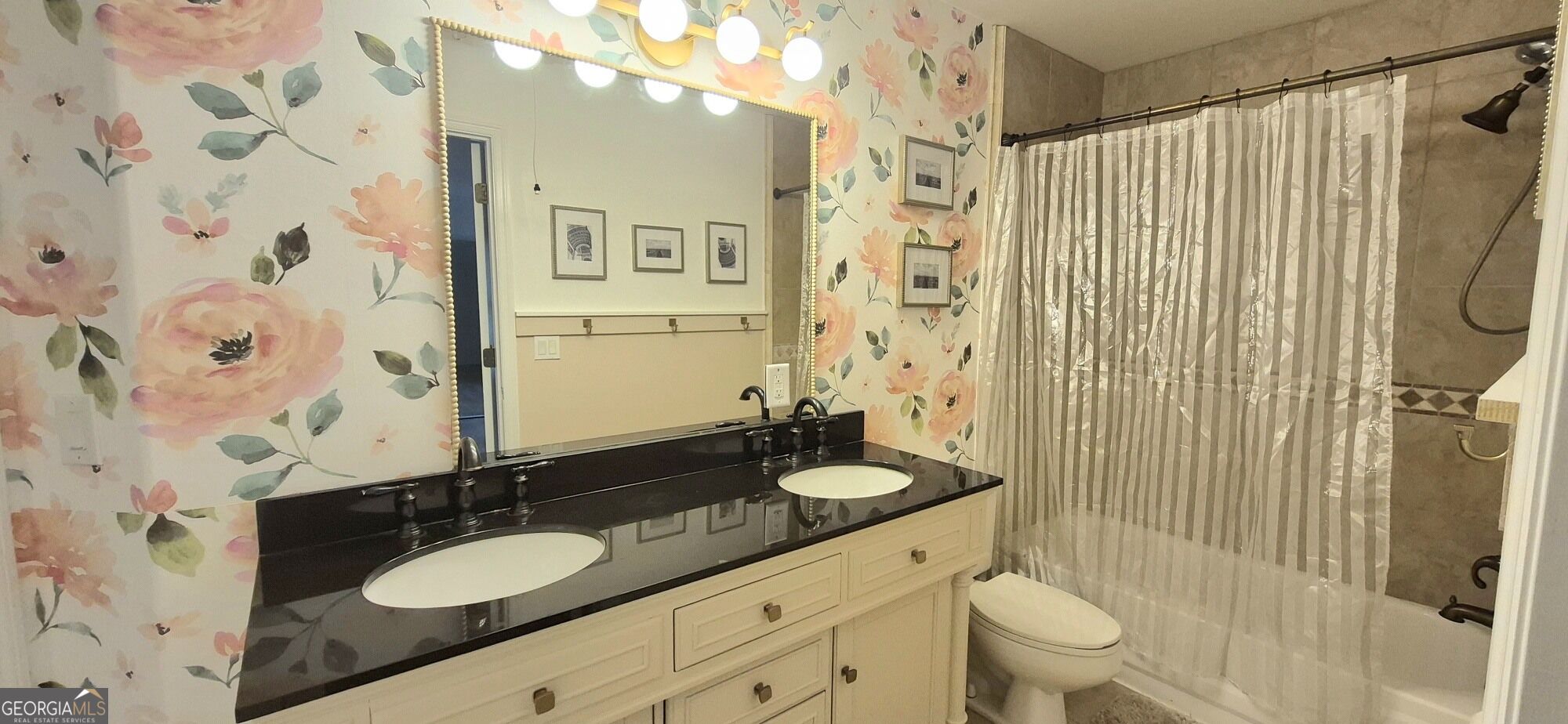 3165 Park Chase Property Photo 26