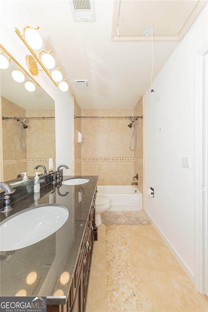 3165 Park Chase Property Photo 42