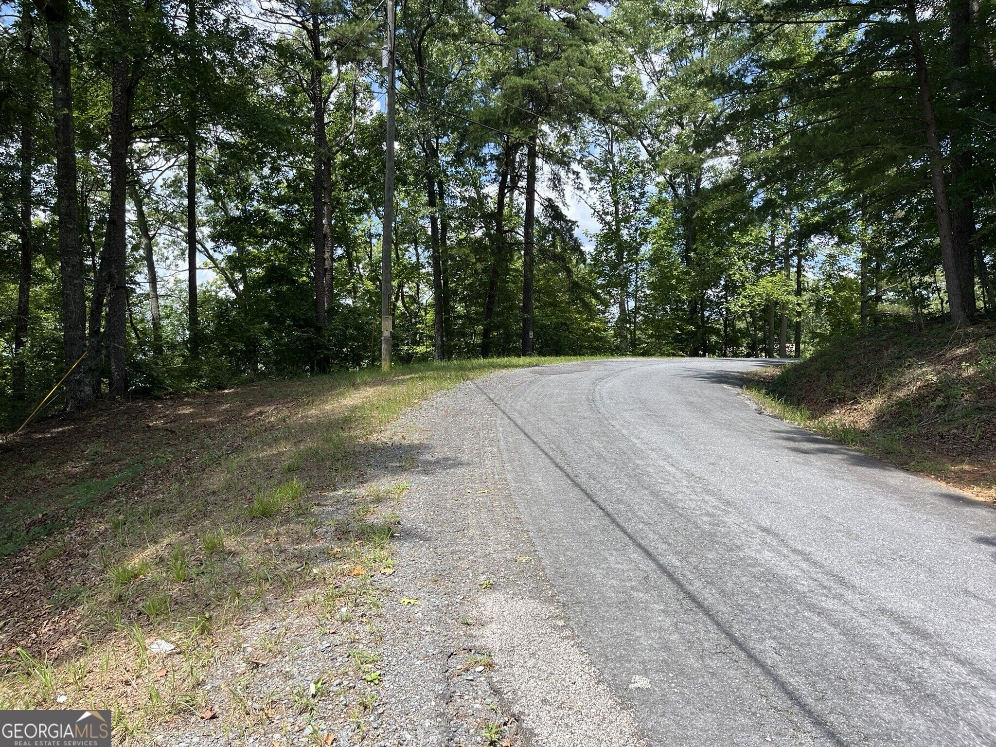98 Adair Drive Ne Property Photo 8