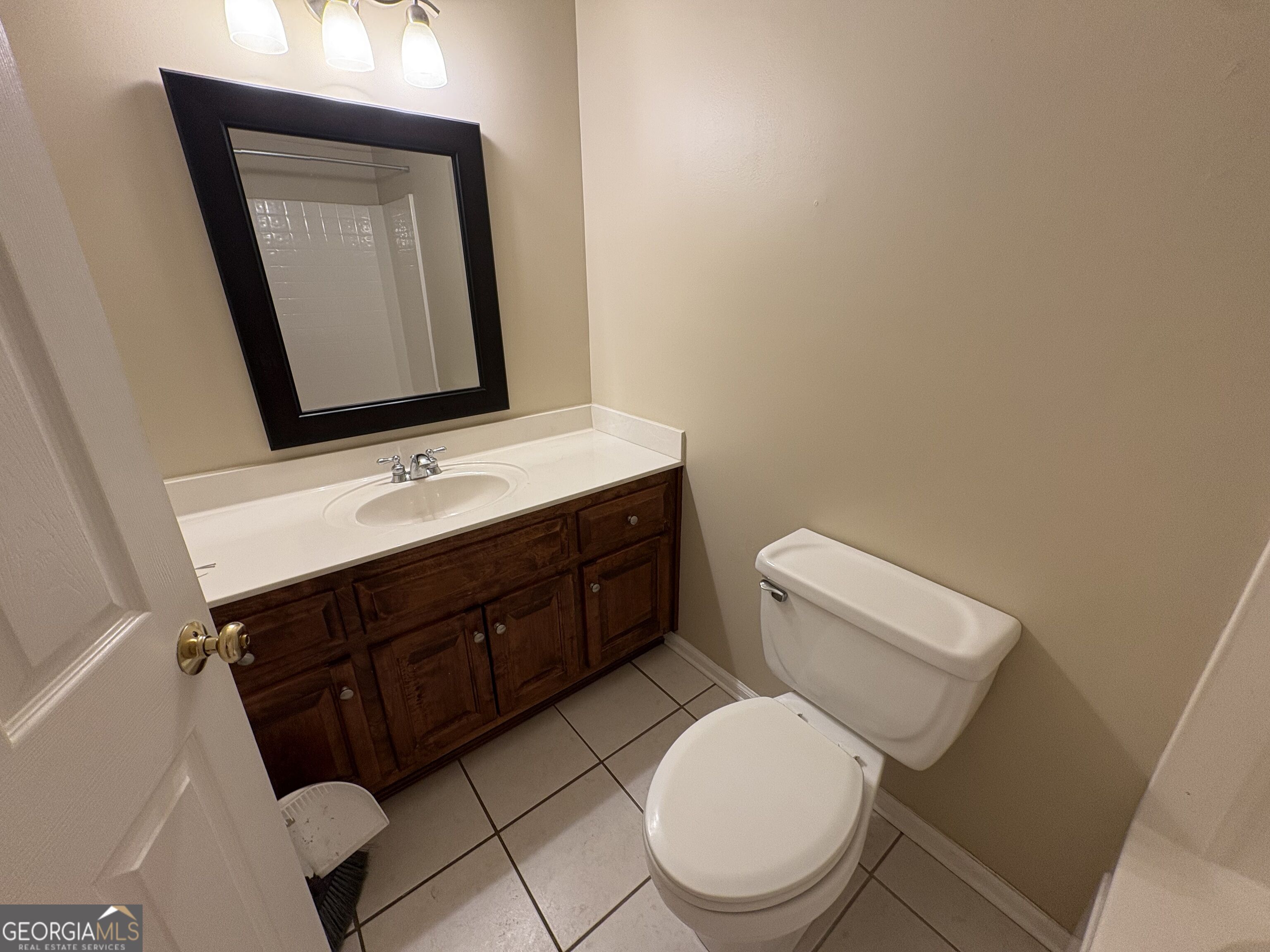 13 Ferry Crossing Drive Se Property Photo 7